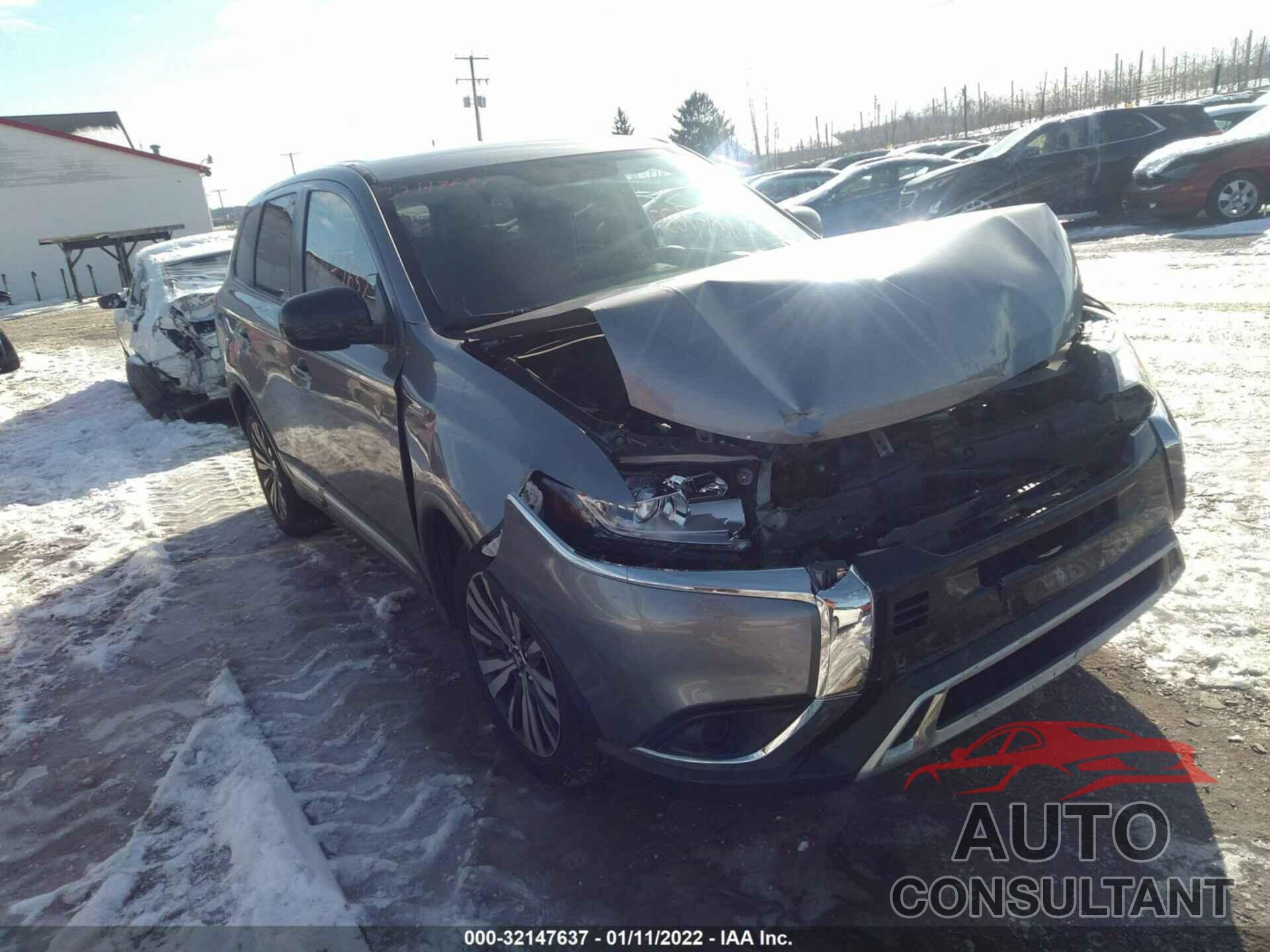 MITSUBISHI OUTLANDER 2019 - JA4AZ3A37KZ031405