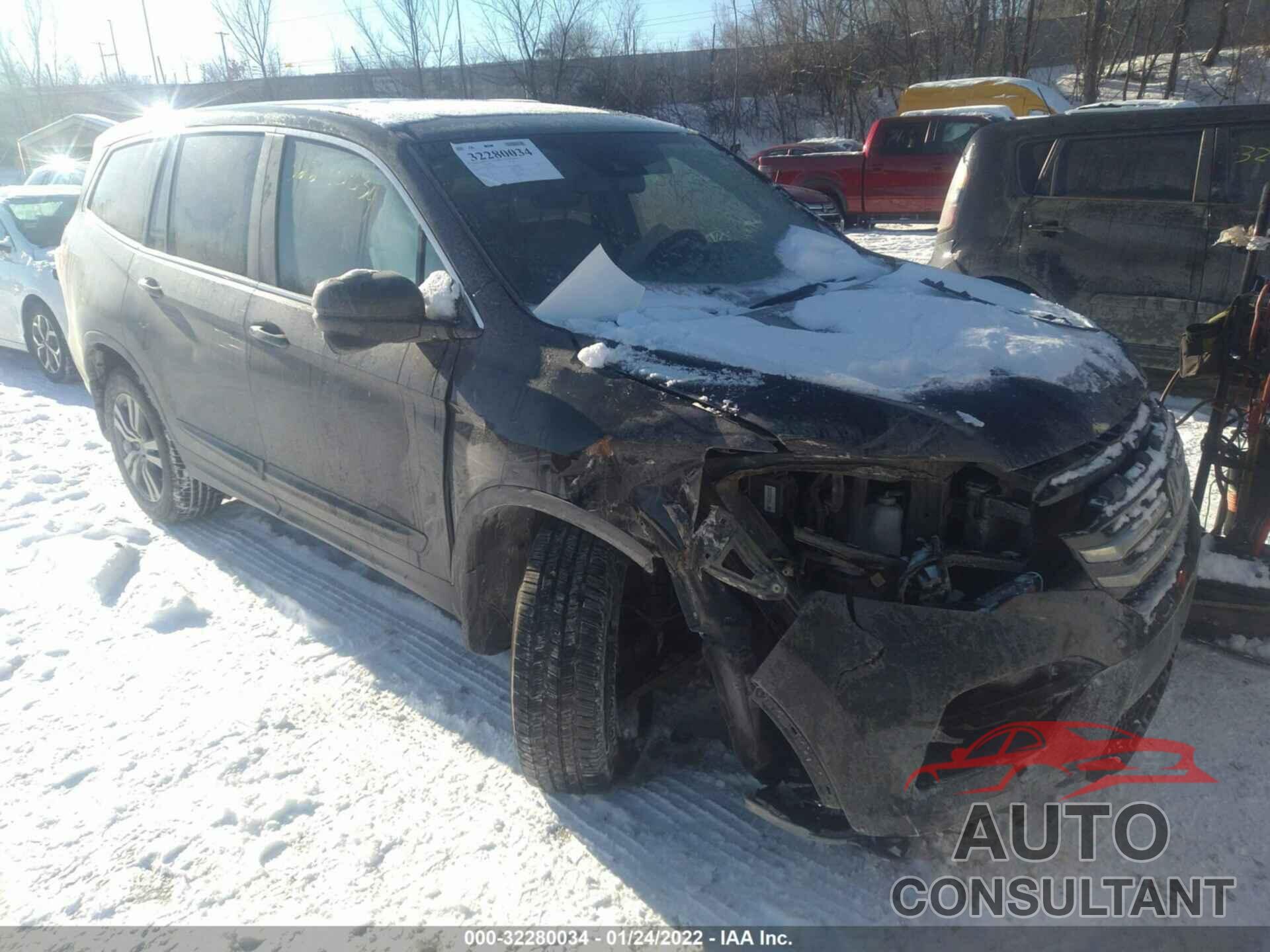 HONDA PILOT 2017 - 5FNYF6H6XHB099405