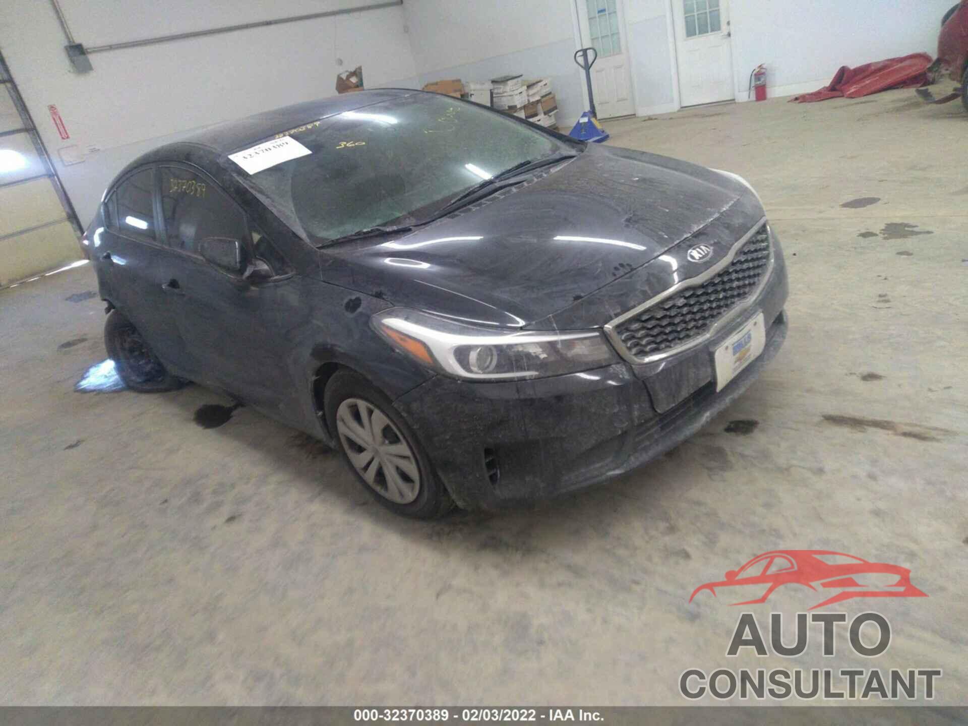 KIA FORTE 2017 - 3KPFK4A76HE035653