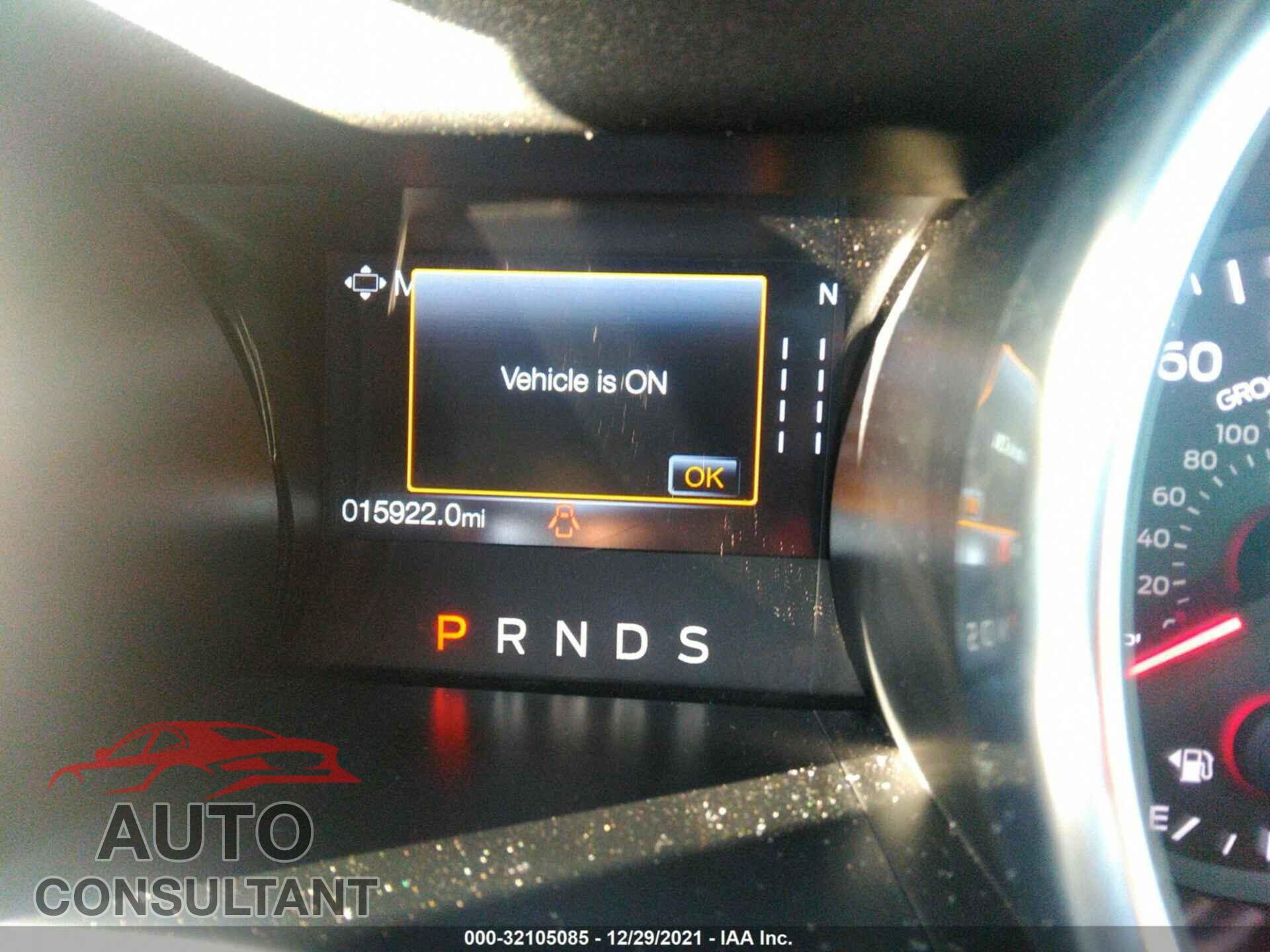 FORD MUSTANG 2021 - 1FA6P8TH5M5114032