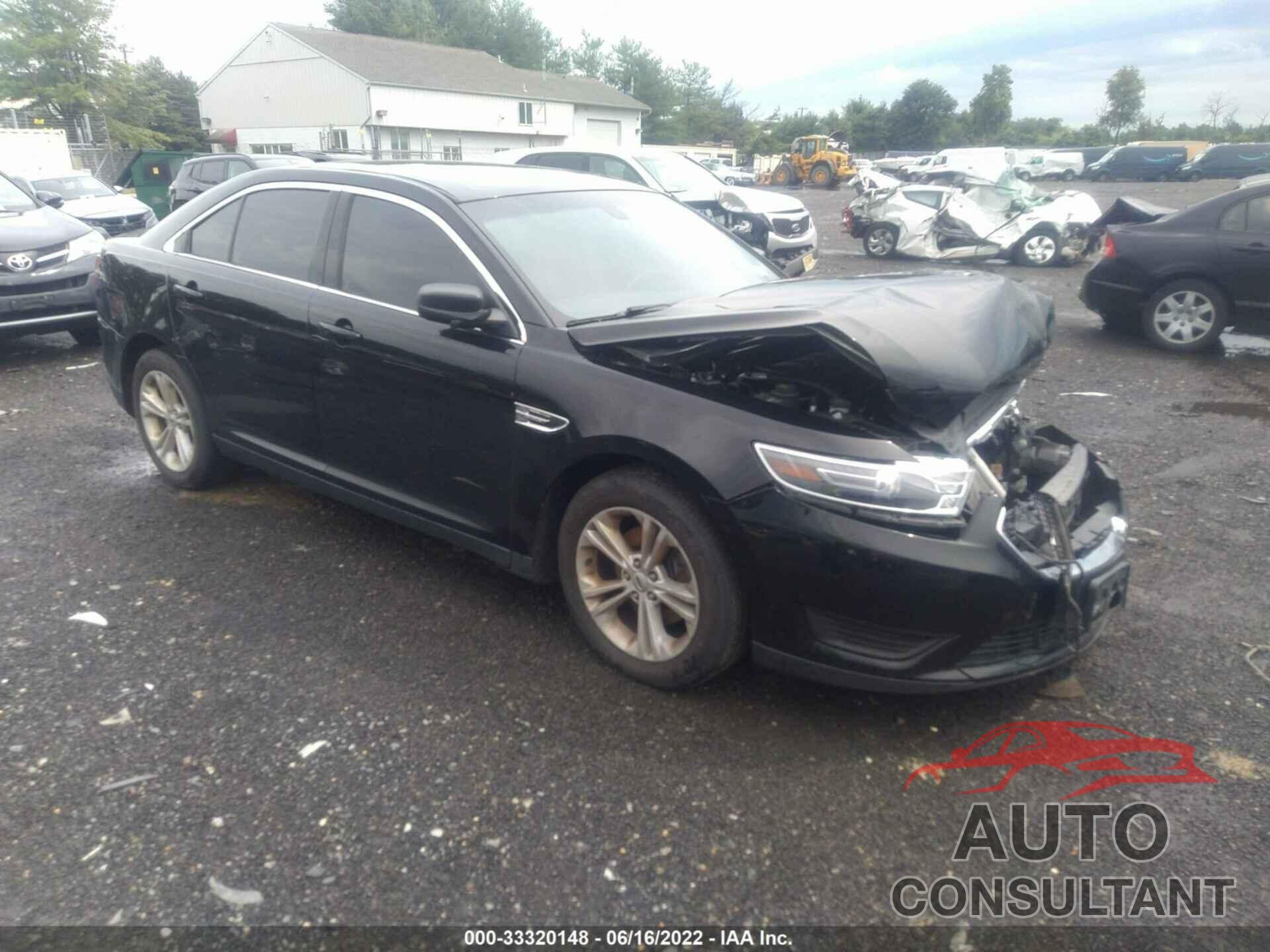 FORD TAURUS 2018 - 1FAHP2D89JG102356