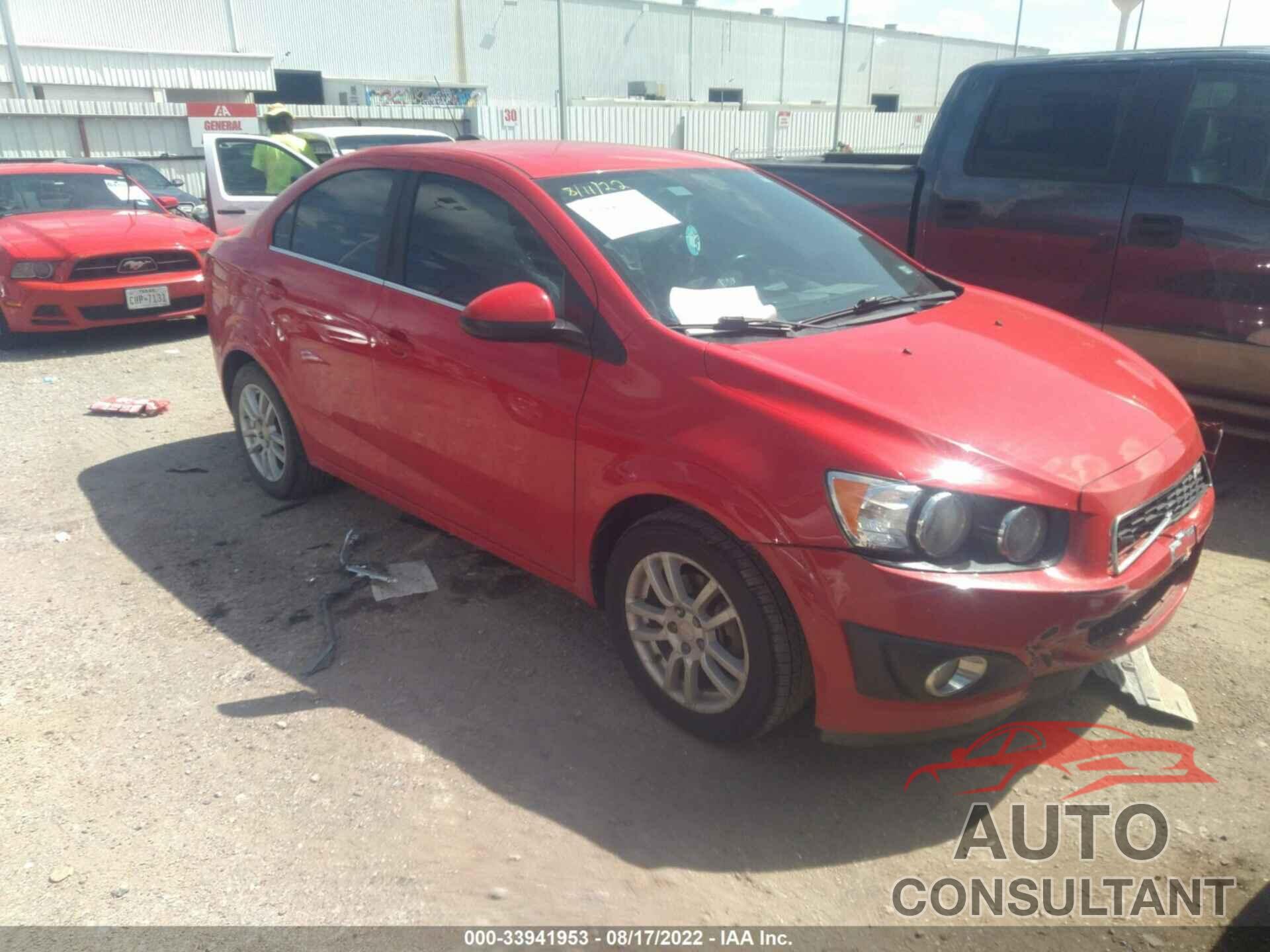 CHEVROLET SONIC 2016 - 1G1JC5SH0G4180135