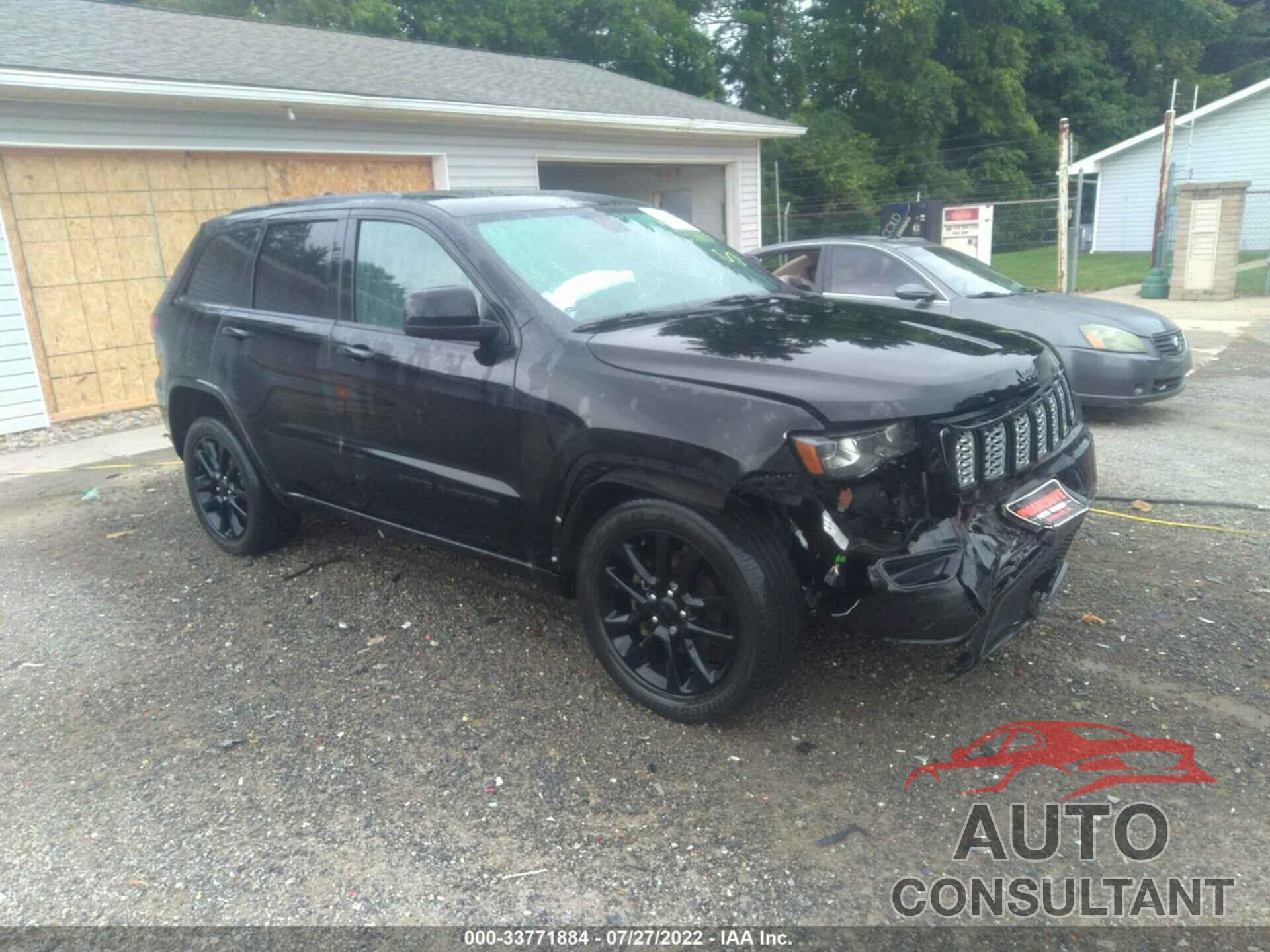 JEEP GRAND CHEROKEE 2018 - 1C4RJFAG0JC420540
