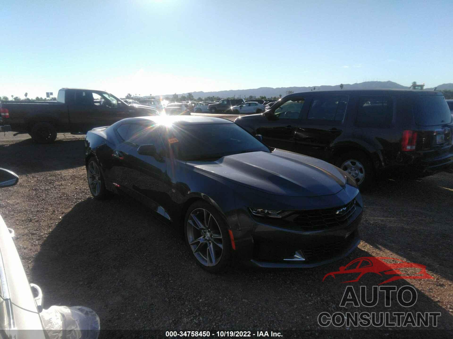 CHEVROLET CAMARO 2019 - 1G1FB1RX4K0123547