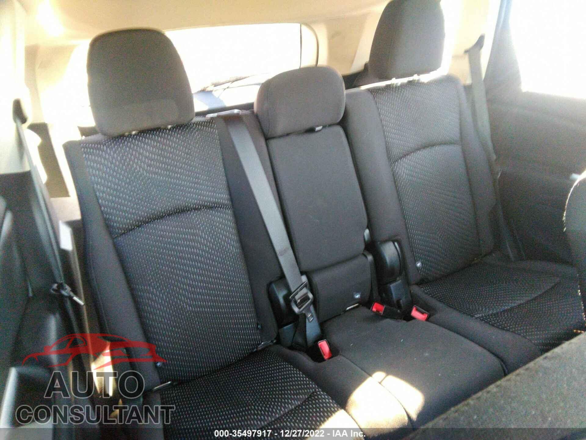 DODGE JOURNEY 2017 - 3C4PDCAB0HT558983