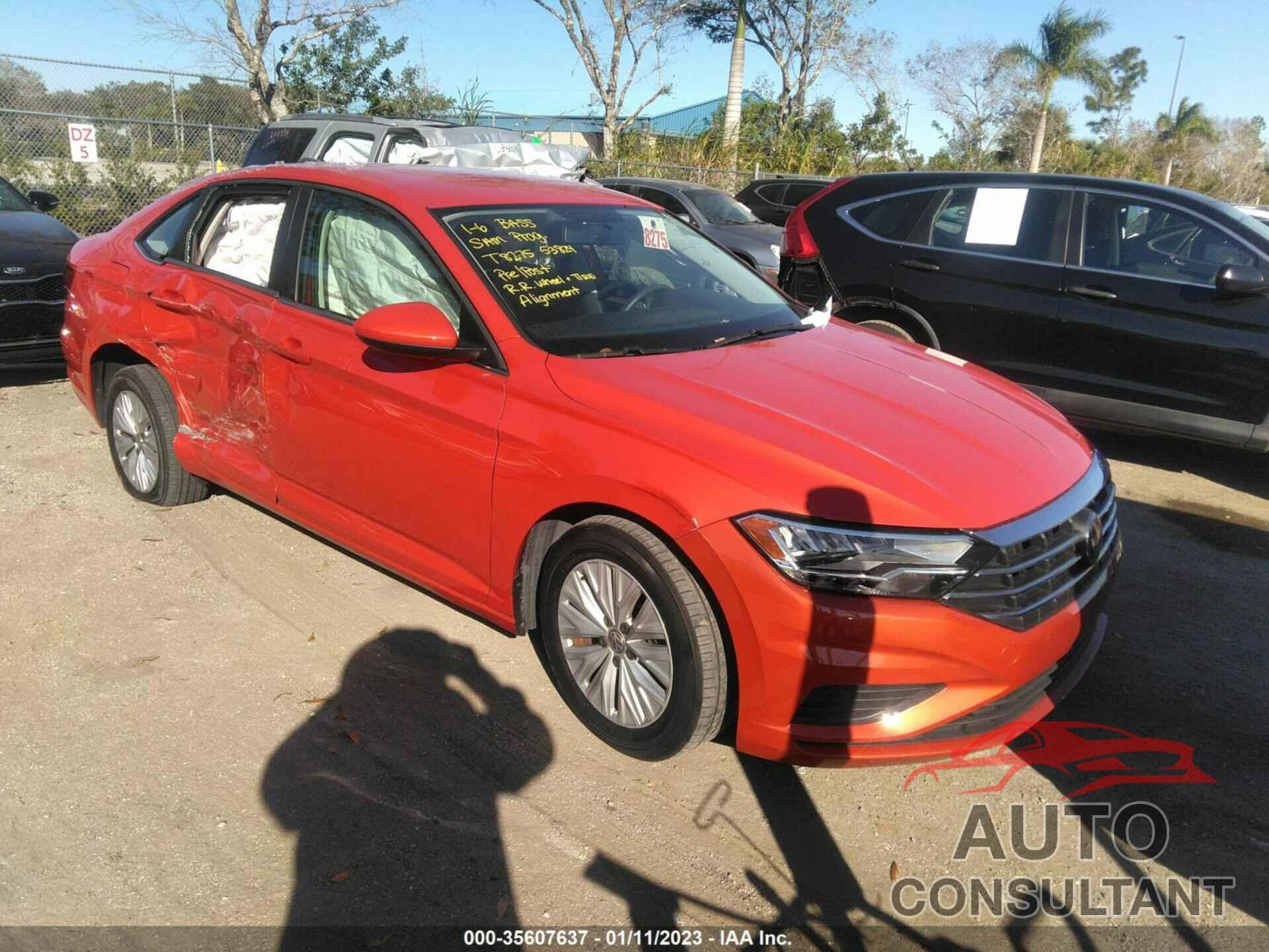 VOLKSWAGEN JETTA 2019 - 3VWC57BU1KM065198