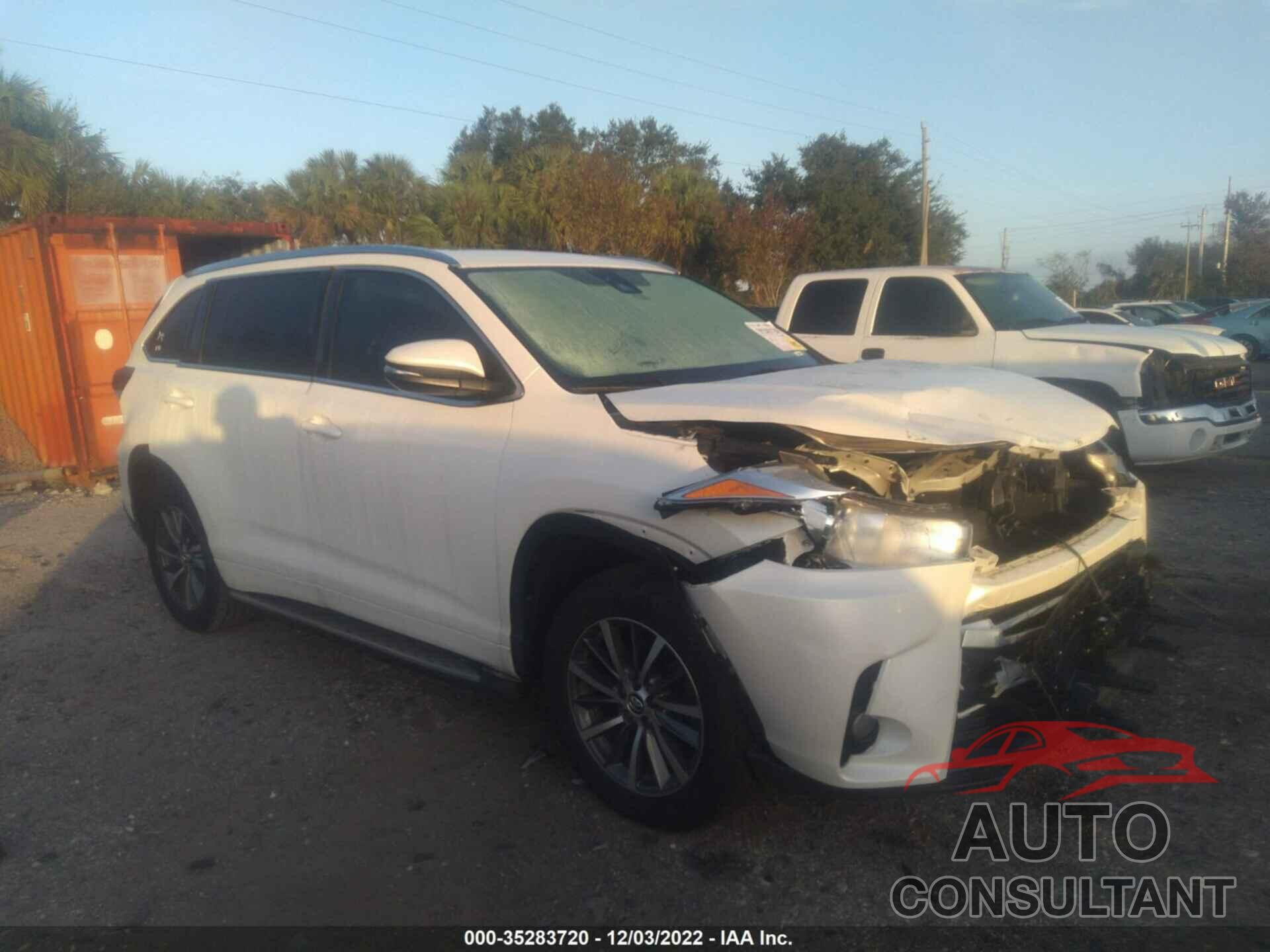 TOYOTA HIGHLANDER 2017 - 5TDKZRFH1HS517879