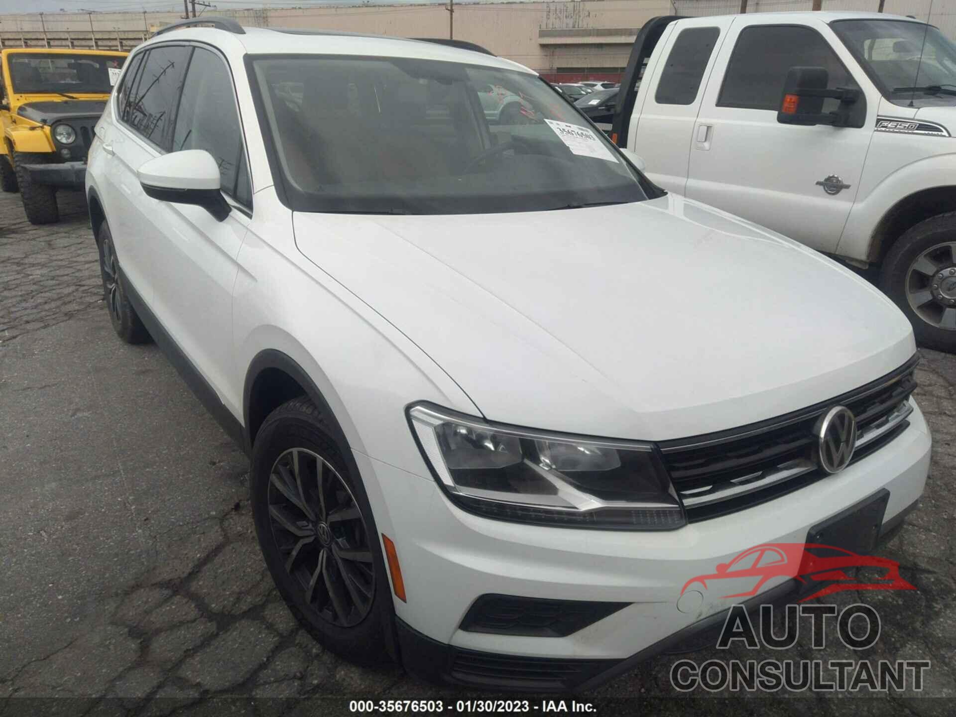 VOLKSWAGEN TIGUAN 2018 - 3VV2B7AX8JM216914