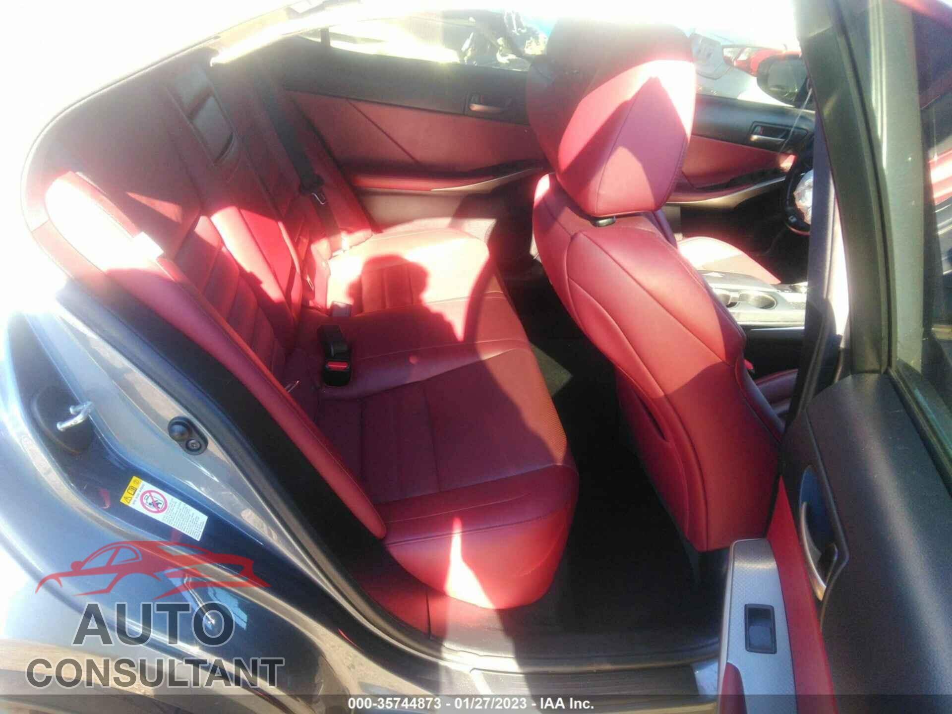 LEXUS IS 2017 - JTHBA1D22H5044585
