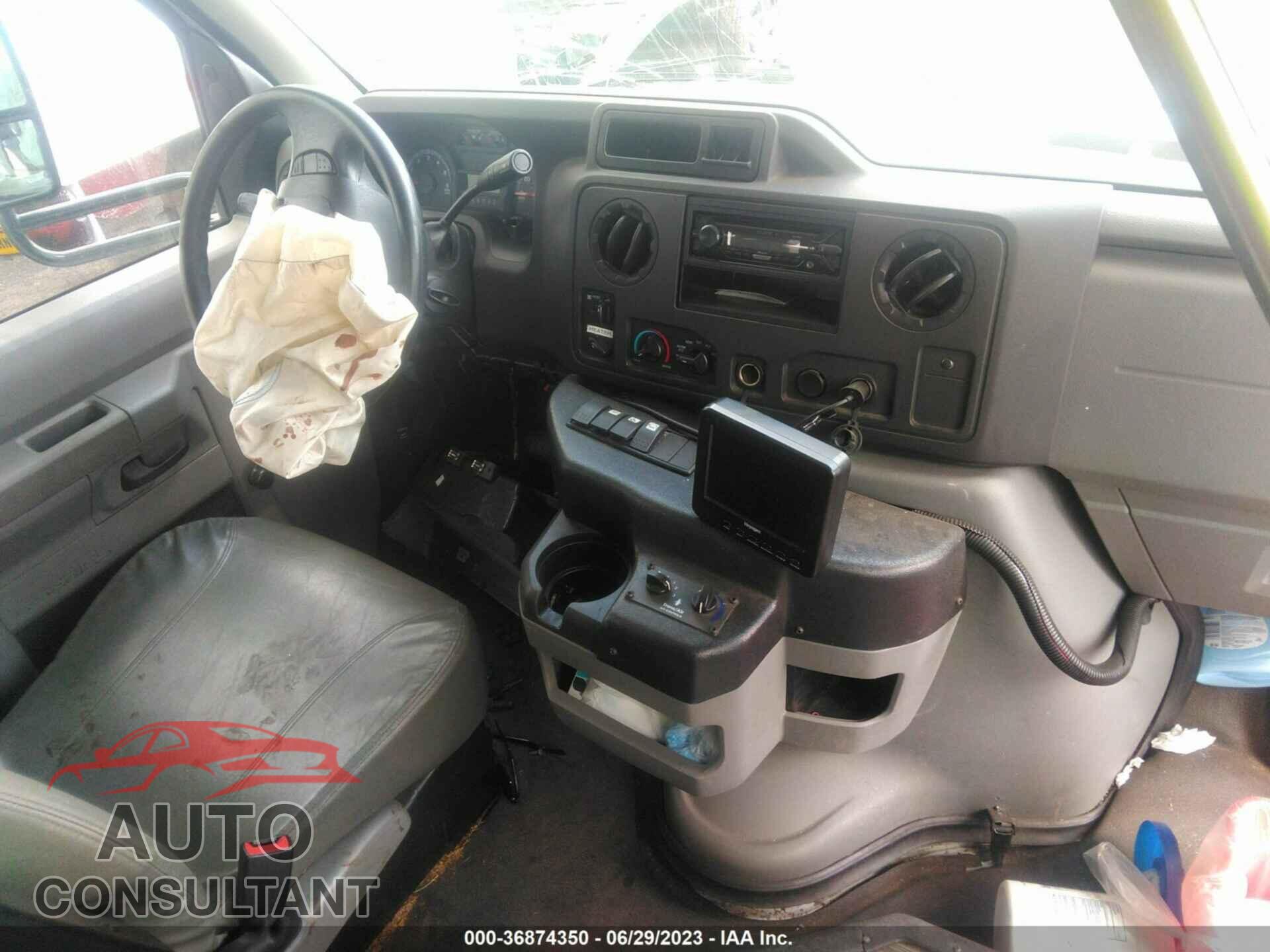 FORD E-350 CUTAWAY 2017 - 1FDEE3FS3HDC77632