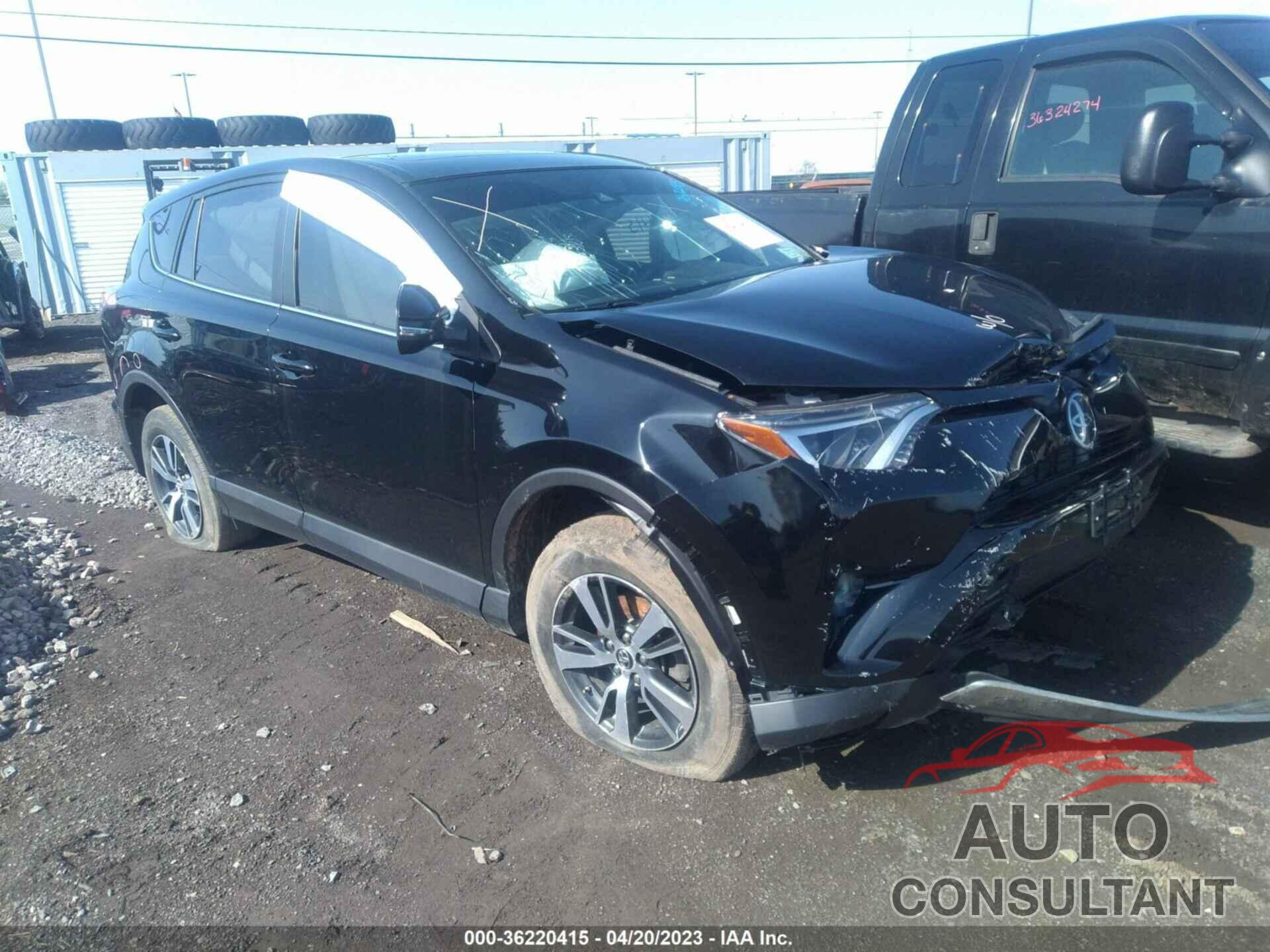 TOYOTA RAV4 2018 - 2T3RFREV0JW799886