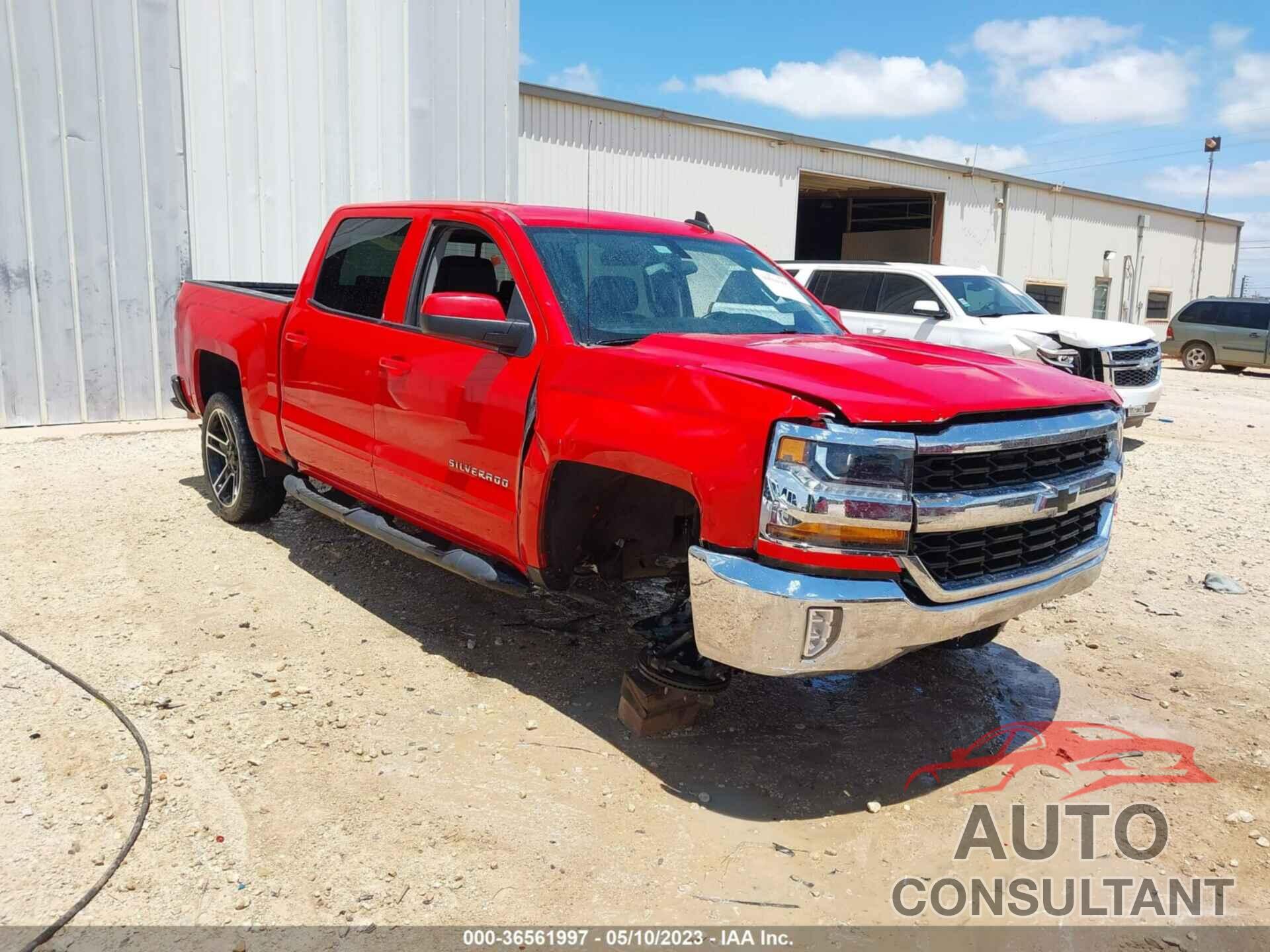 CHEVROLET SILVERADO 1500 2018 - 3GCPCREC2JG209959