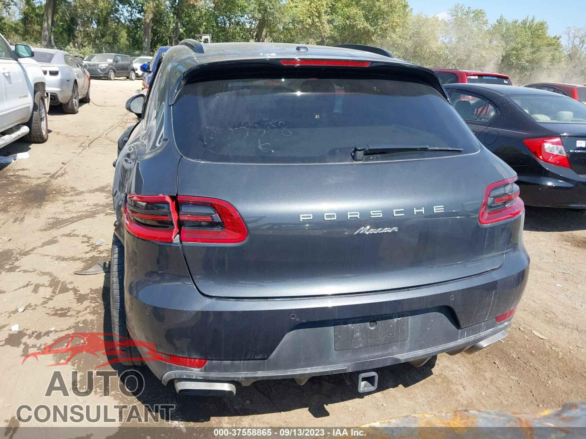 PORSCHE MACAN 2017 - WP1AA2A58HLB07328