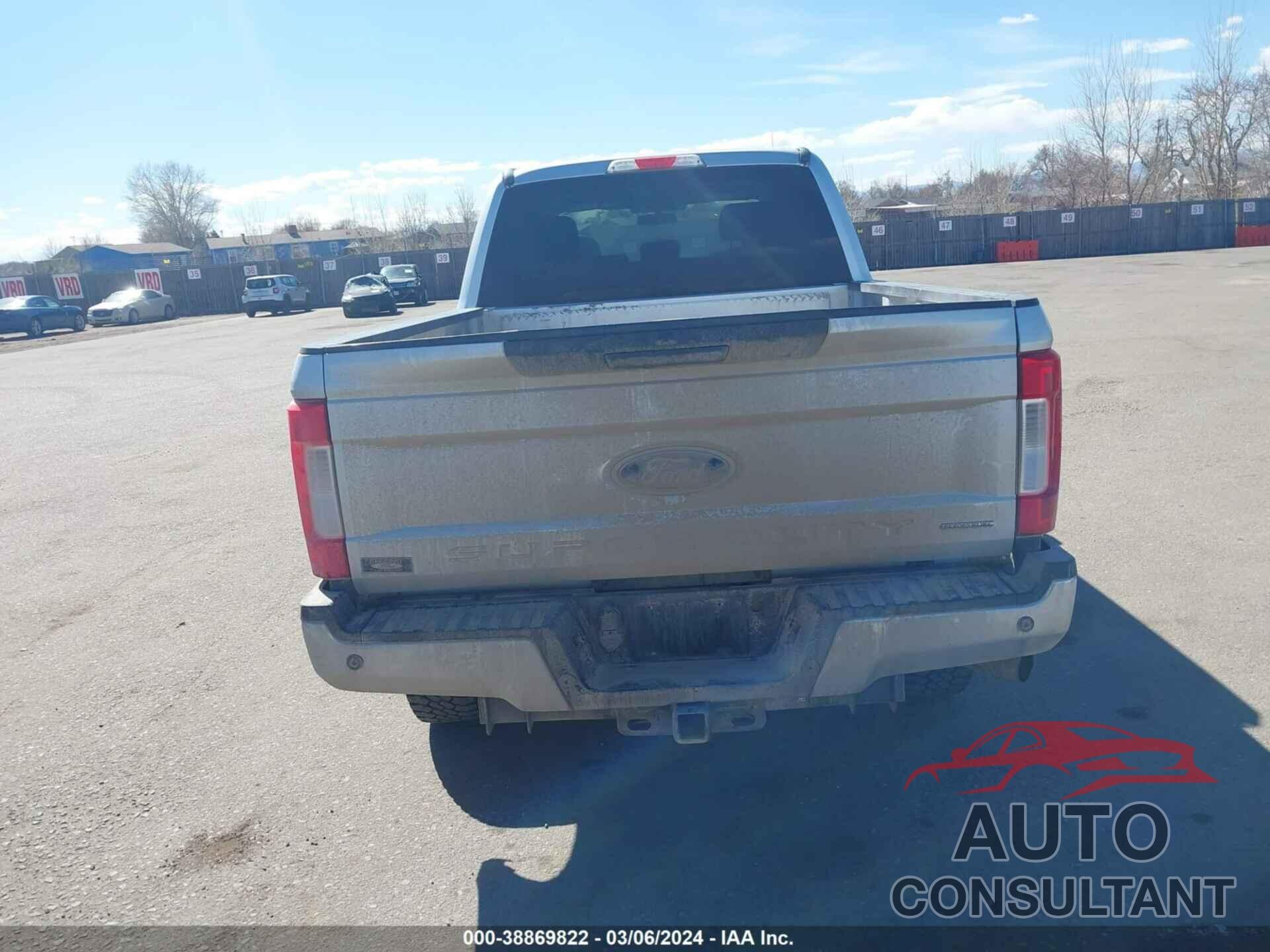 FORD F-250 2017 - 1FT7W2B6XHEE71176