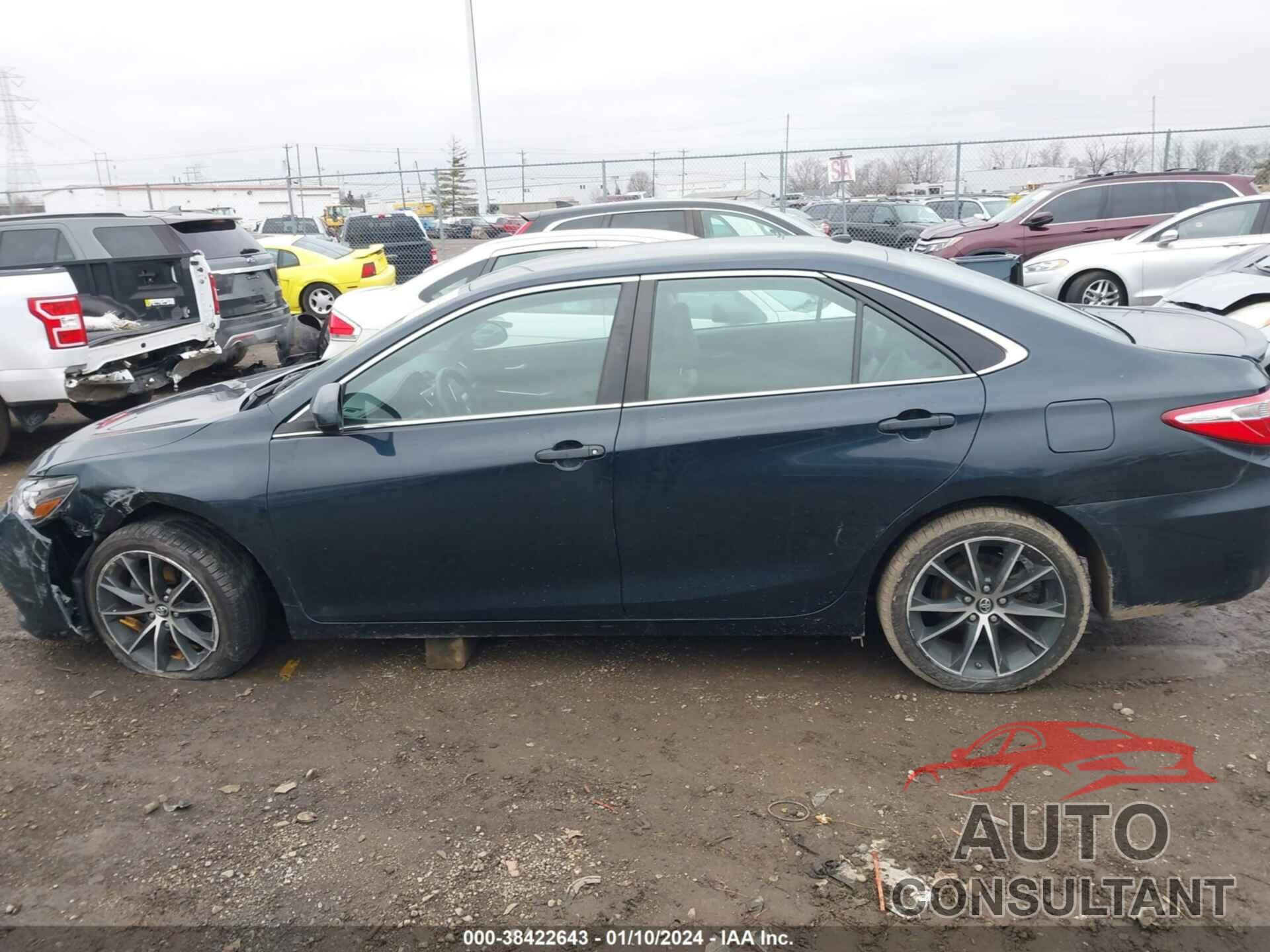 TOYOTA CAMRY 2017 - 4T1BF1FK3HU446889