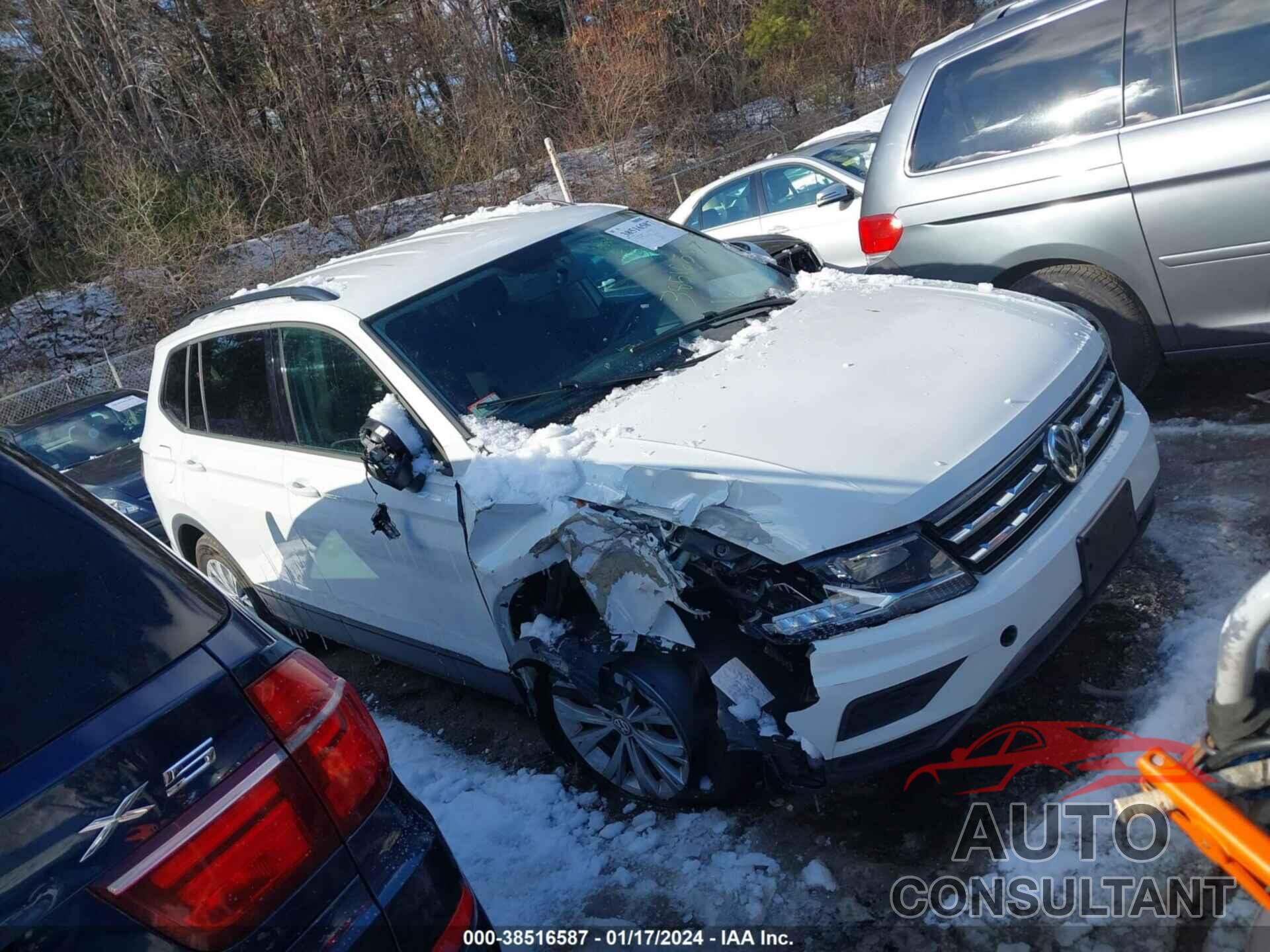 VOLKSWAGEN TIGUAN 2019 - 3VV0B7AX6KM044827