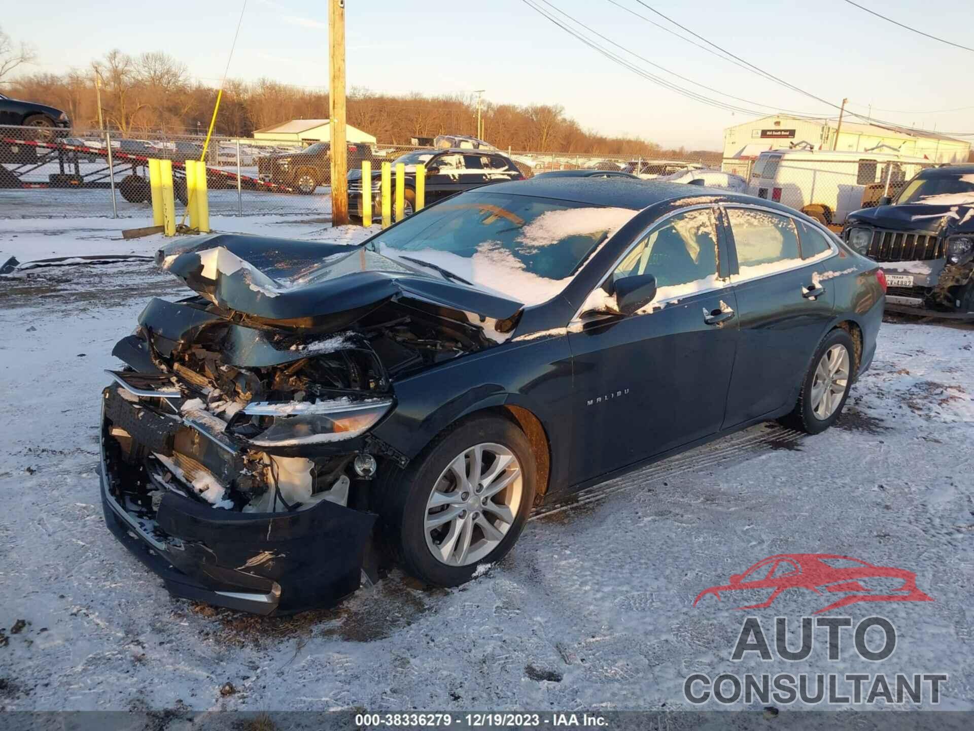 CHEVROLET MALIBU 2018 - 1G1ZD5ST4JF267021