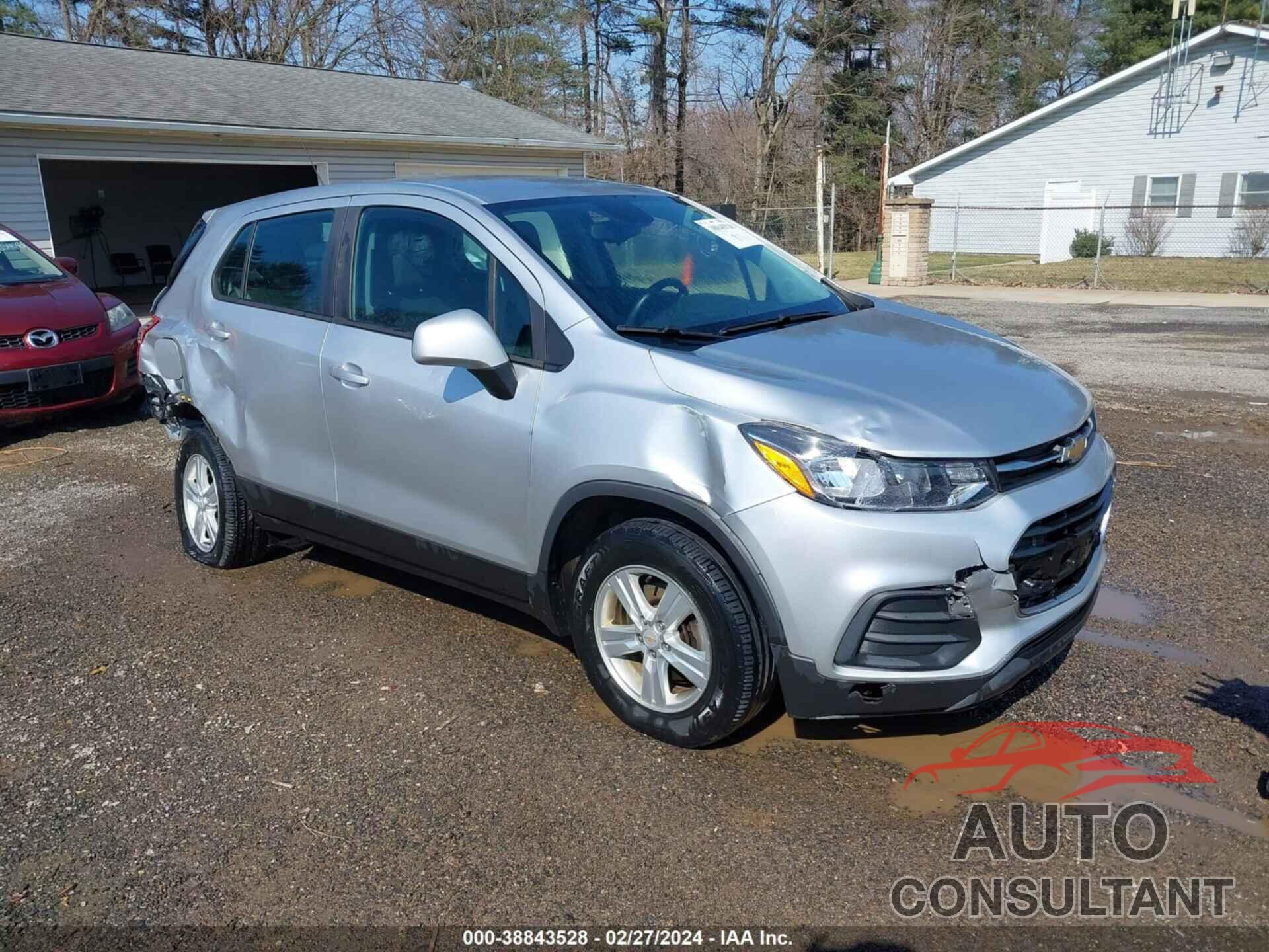 CHEVROLET TRAX 2018 - KL7CJNSB2JB588721