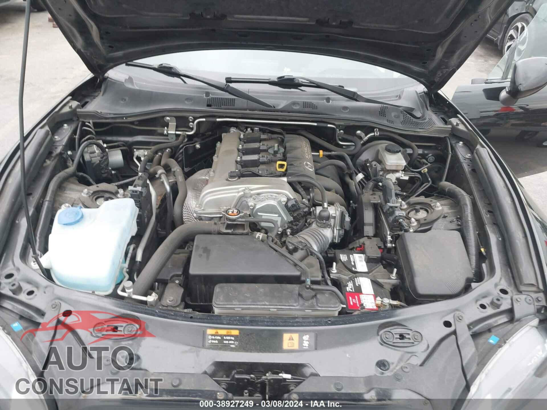 MAZDA MX-5 MIATA 2017 - JM1NDAB72H0123157