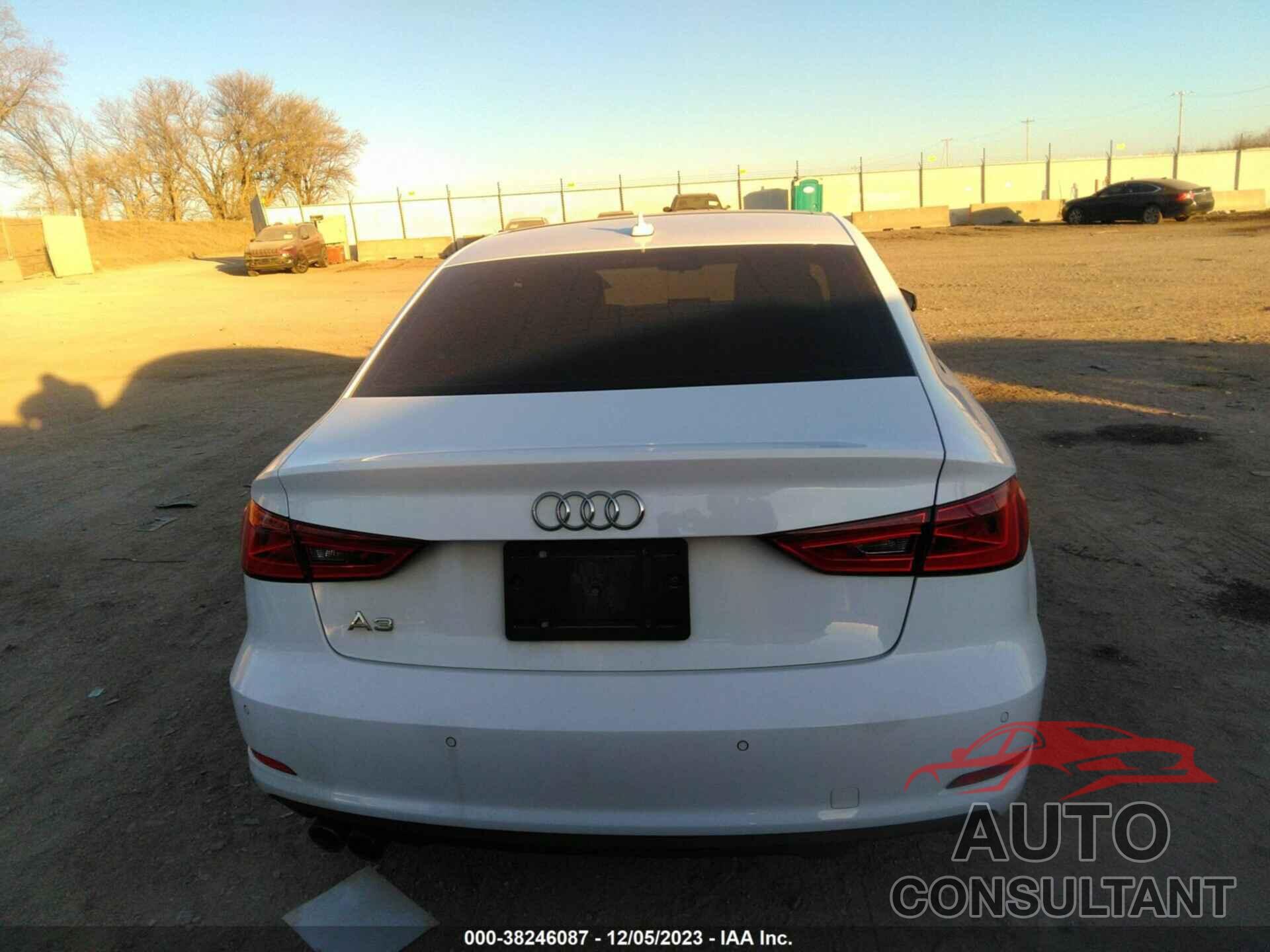 AUDI A3 2016 - WAUA7GFF5G1035879