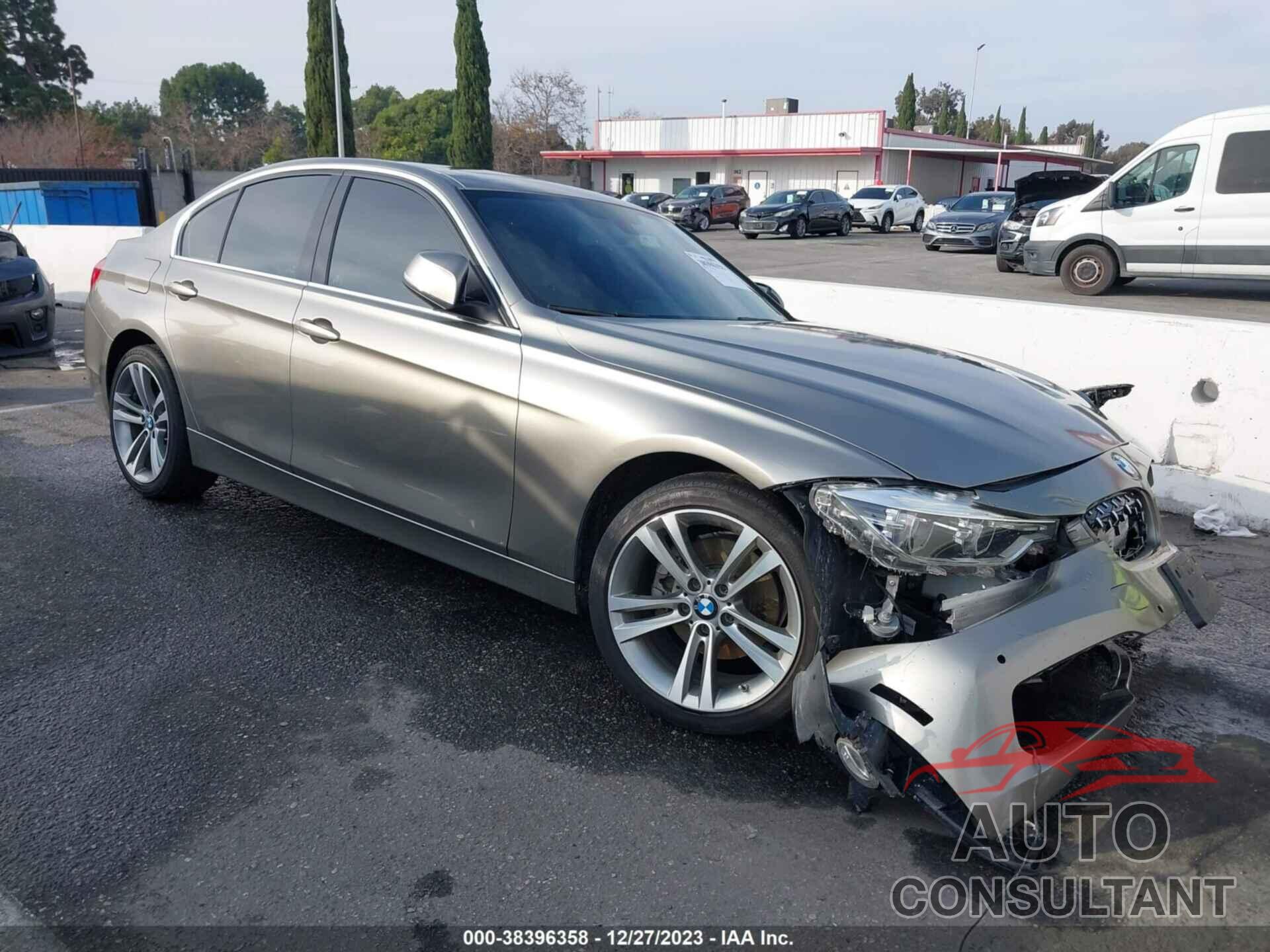 BMW 330I 2018 - WBA8B9C5XJEE82134