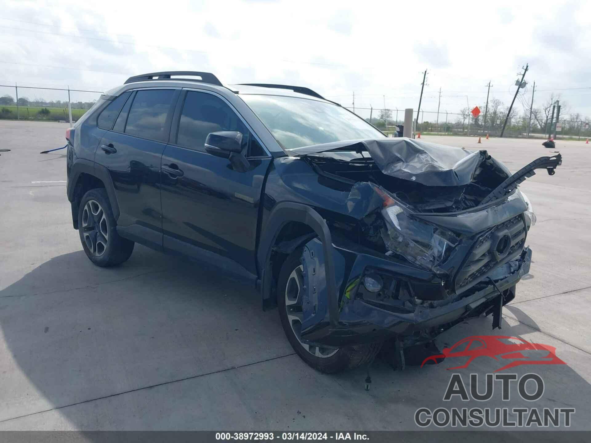 TOYOTA RAV4 2019 - 2T3J1RFV8KW015482