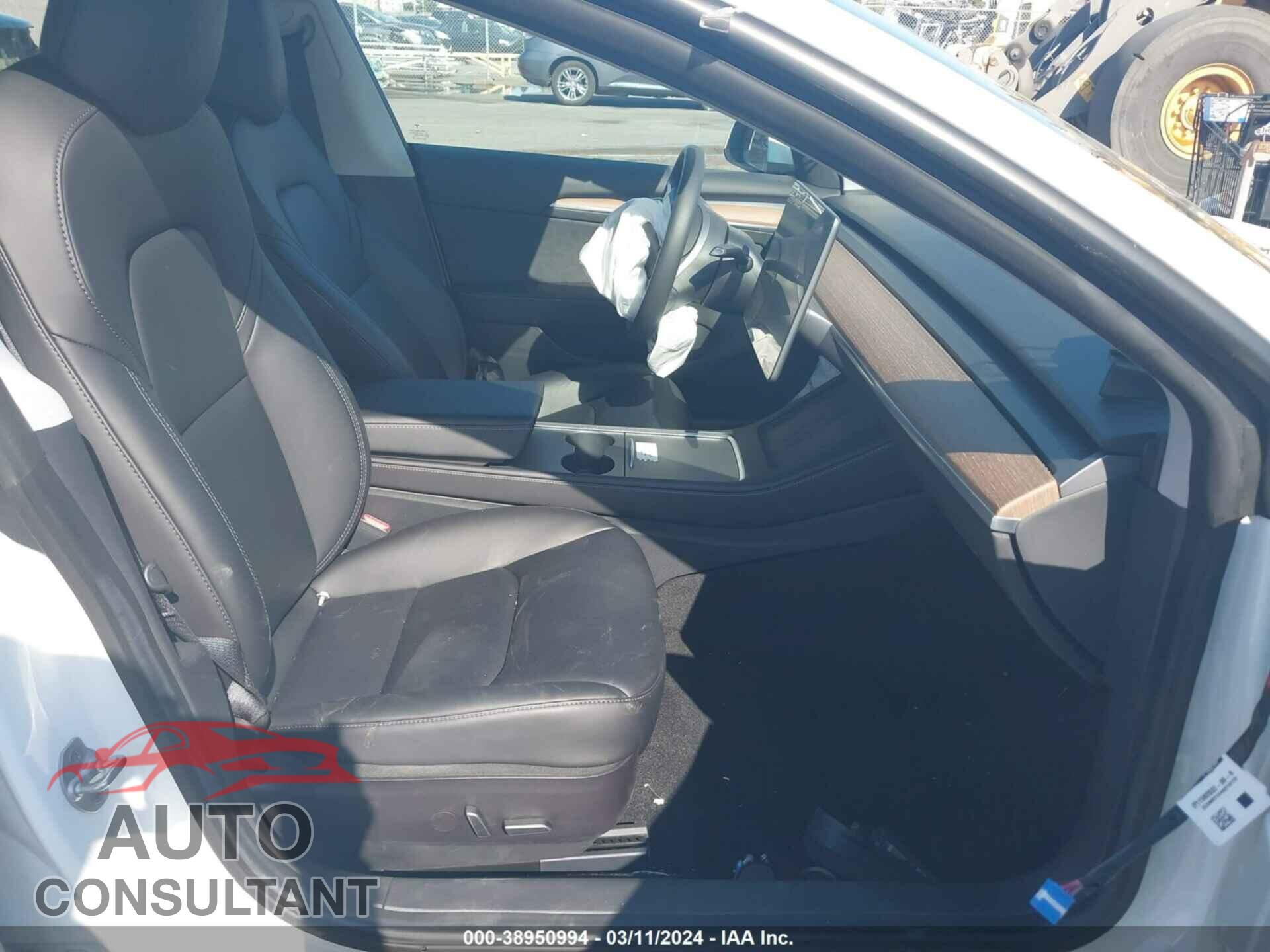 TESLA MODEL 3 2021 - 5YJ3E1EA0MF074662
