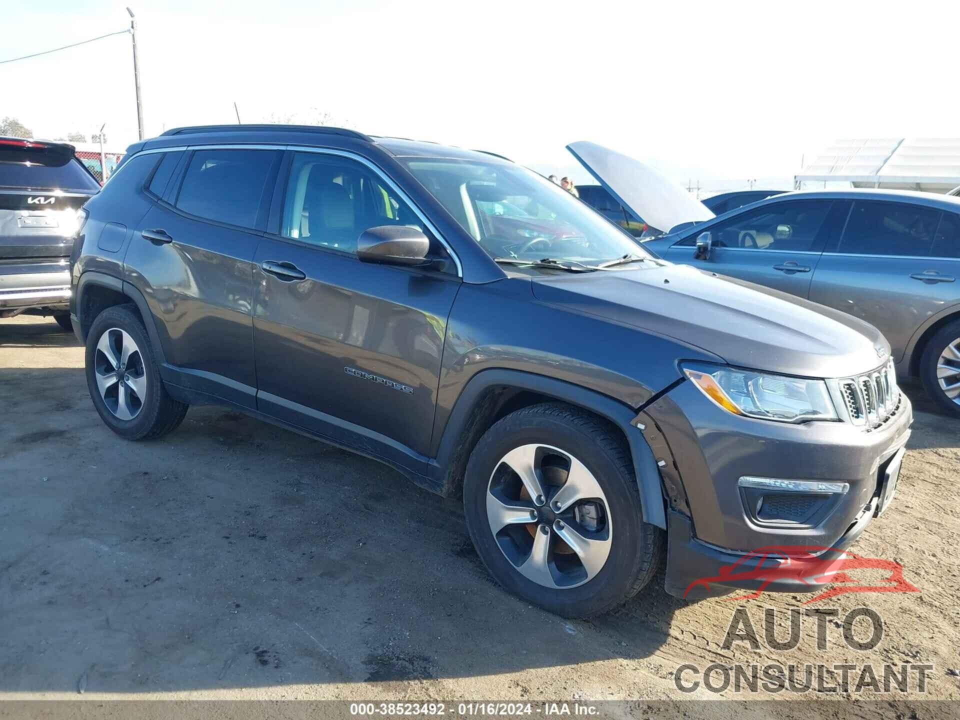 JEEP COMPASS 2018 - 3C4NJCBB0JT318613