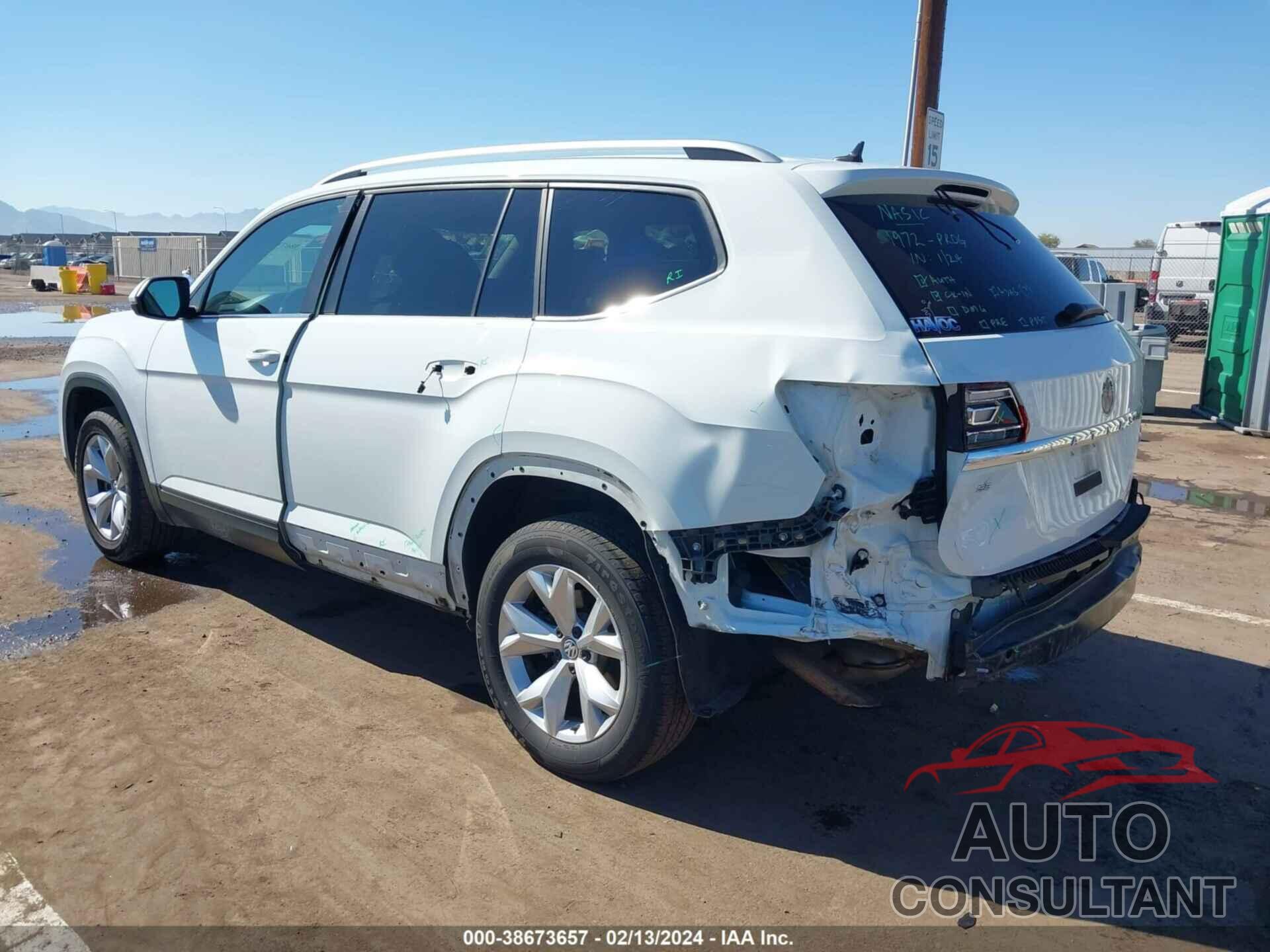 VOLKSWAGEN ATLAS 2018 - 1V2KR2CA9JC564825