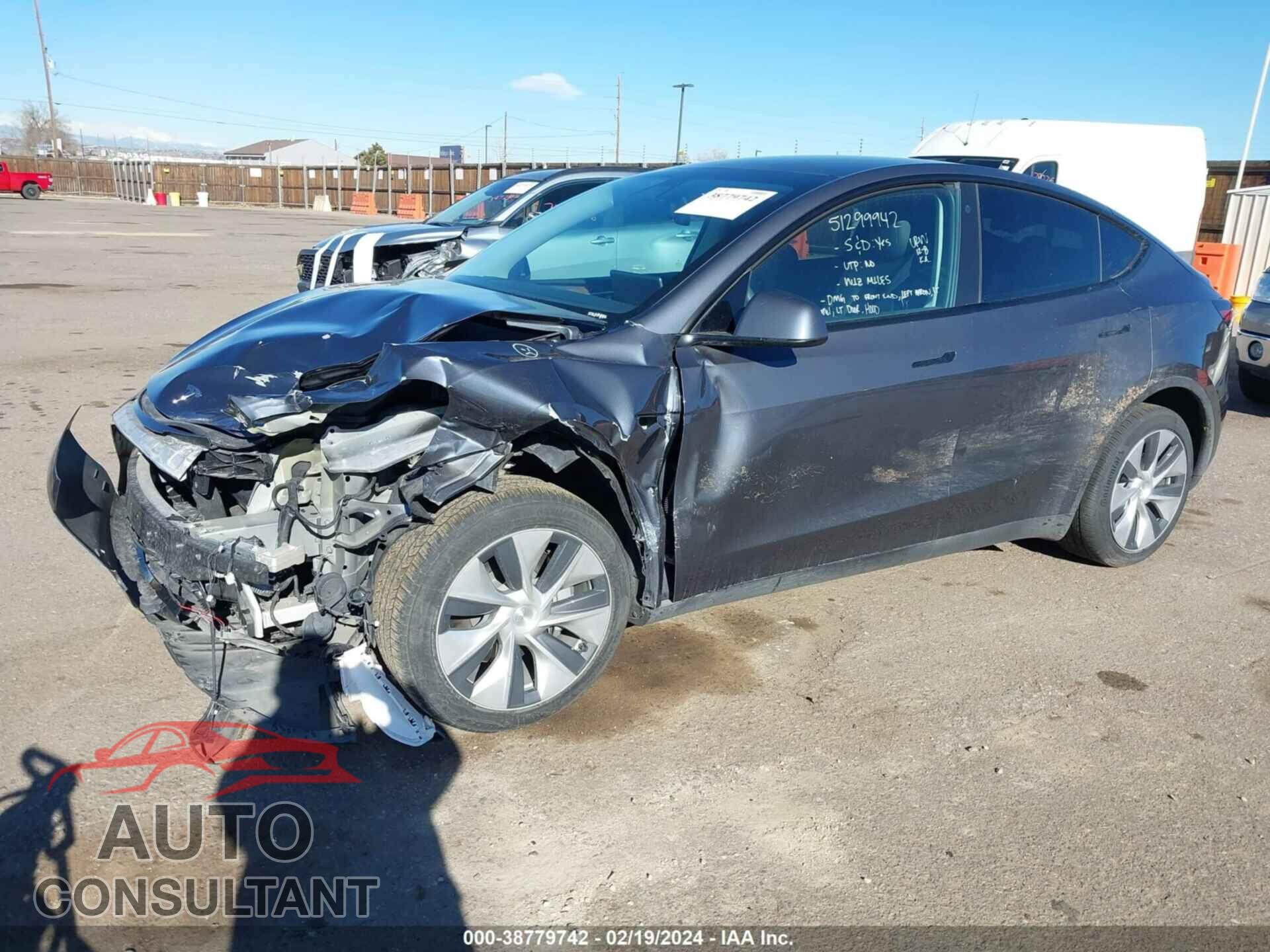 TESLA MODEL Y 2023 - 7SAYGDEEXPF638460