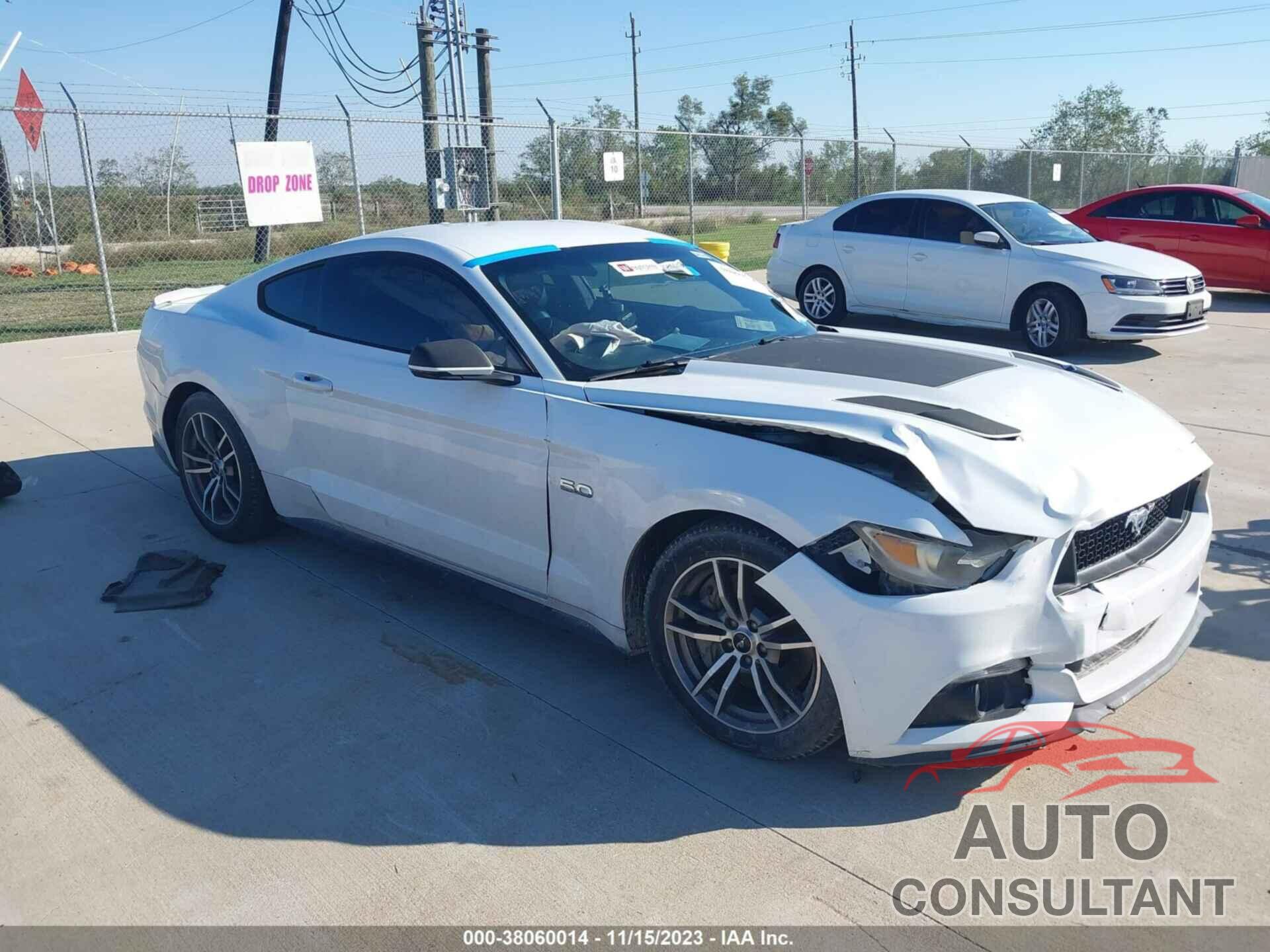 FORD MUSTANG 2017 - 1FA6P8CF8H5205770