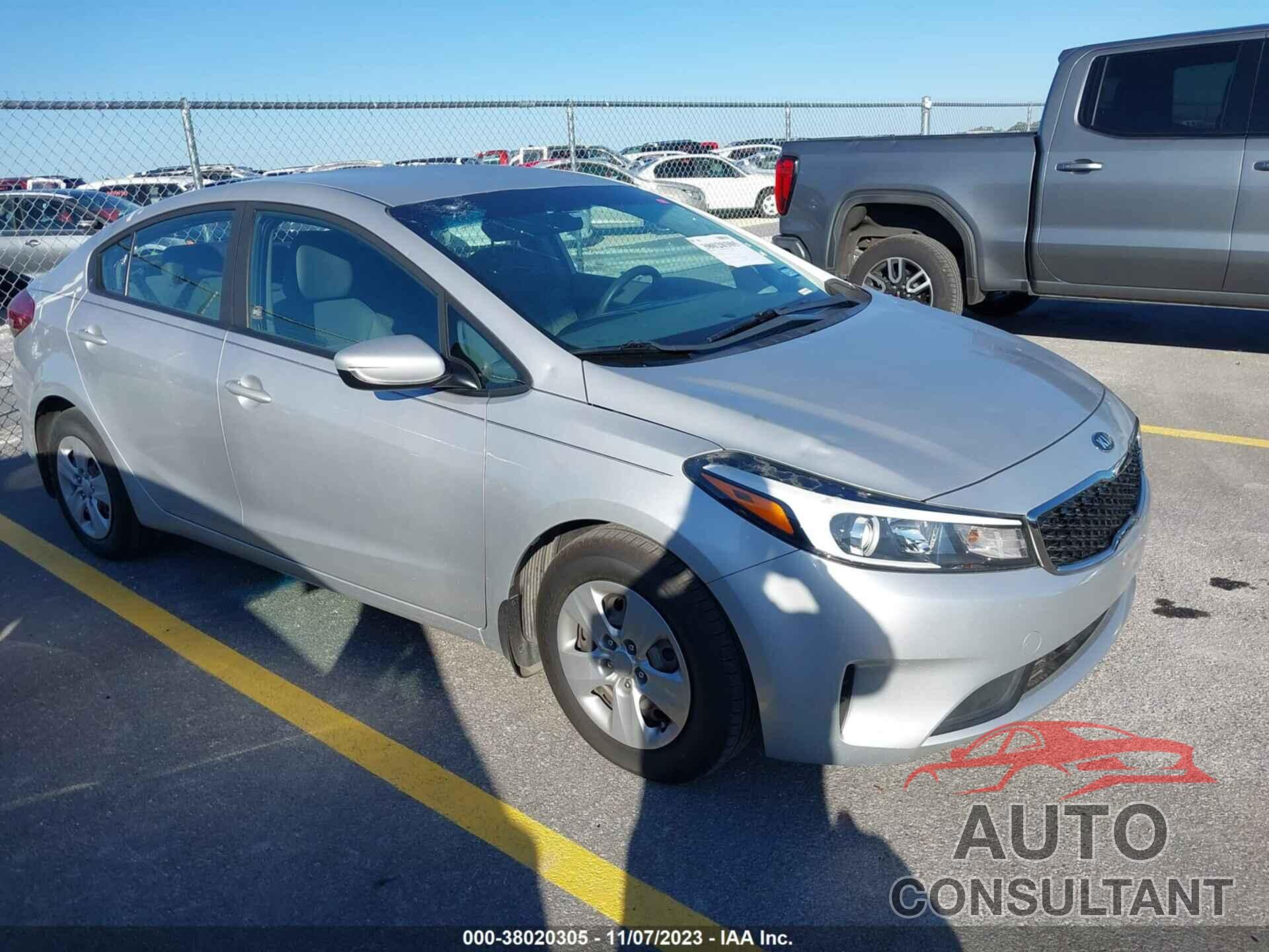 KIA FORTE 2018 - 3KPFL4A78JE242421