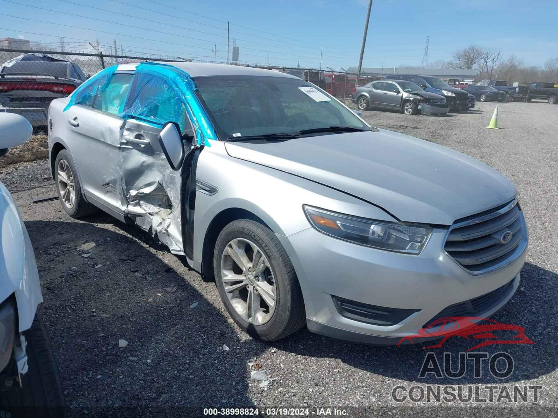 FORD TAURUS 2016 - 1FAHP2E81GG109924