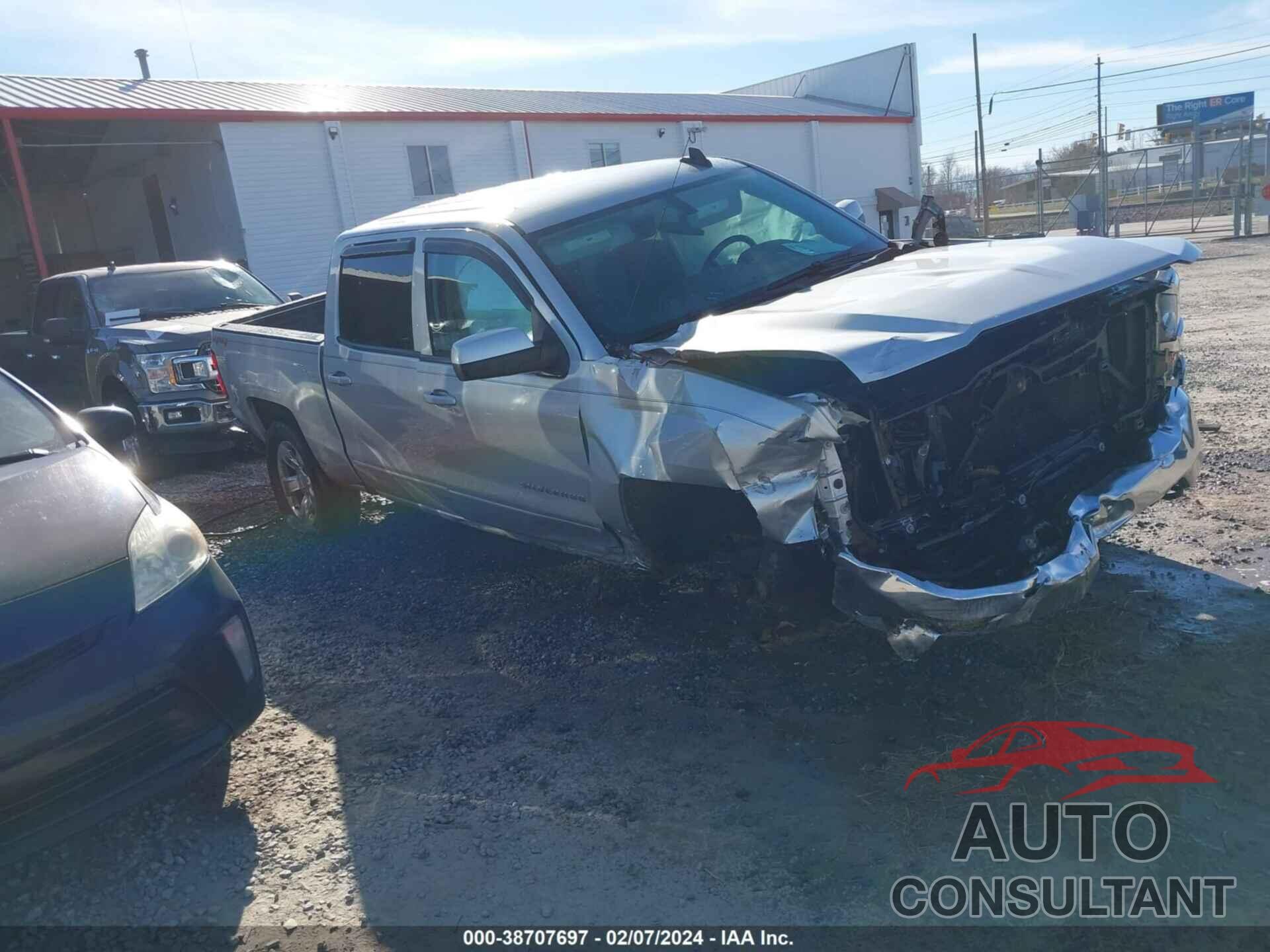 CHEVROLET SILVERADO 1500 2016 - 3GCUKREC7GG282002