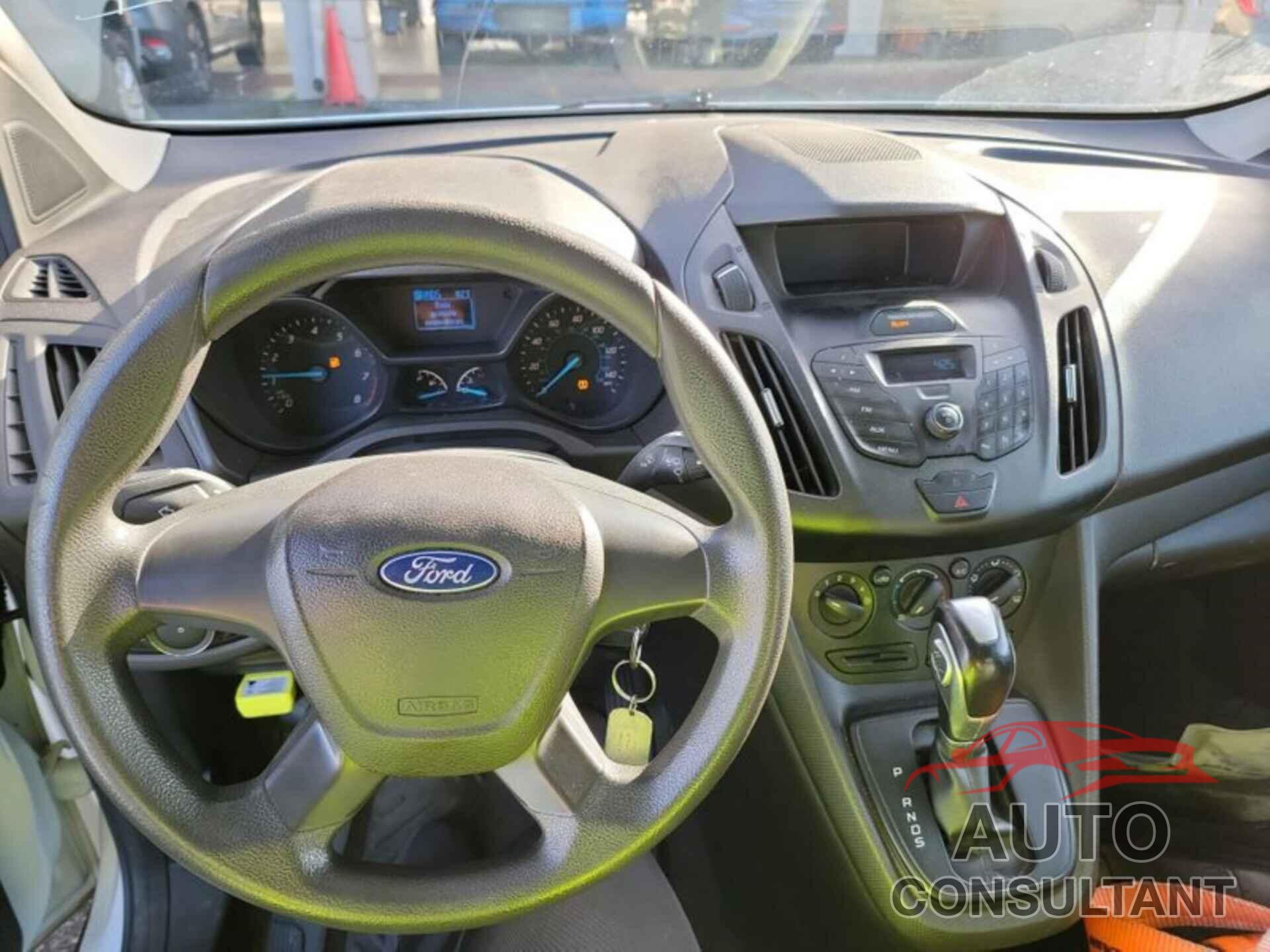 FORD TRANSIT CONNECT 2017 - NM0LS6E74H1324149