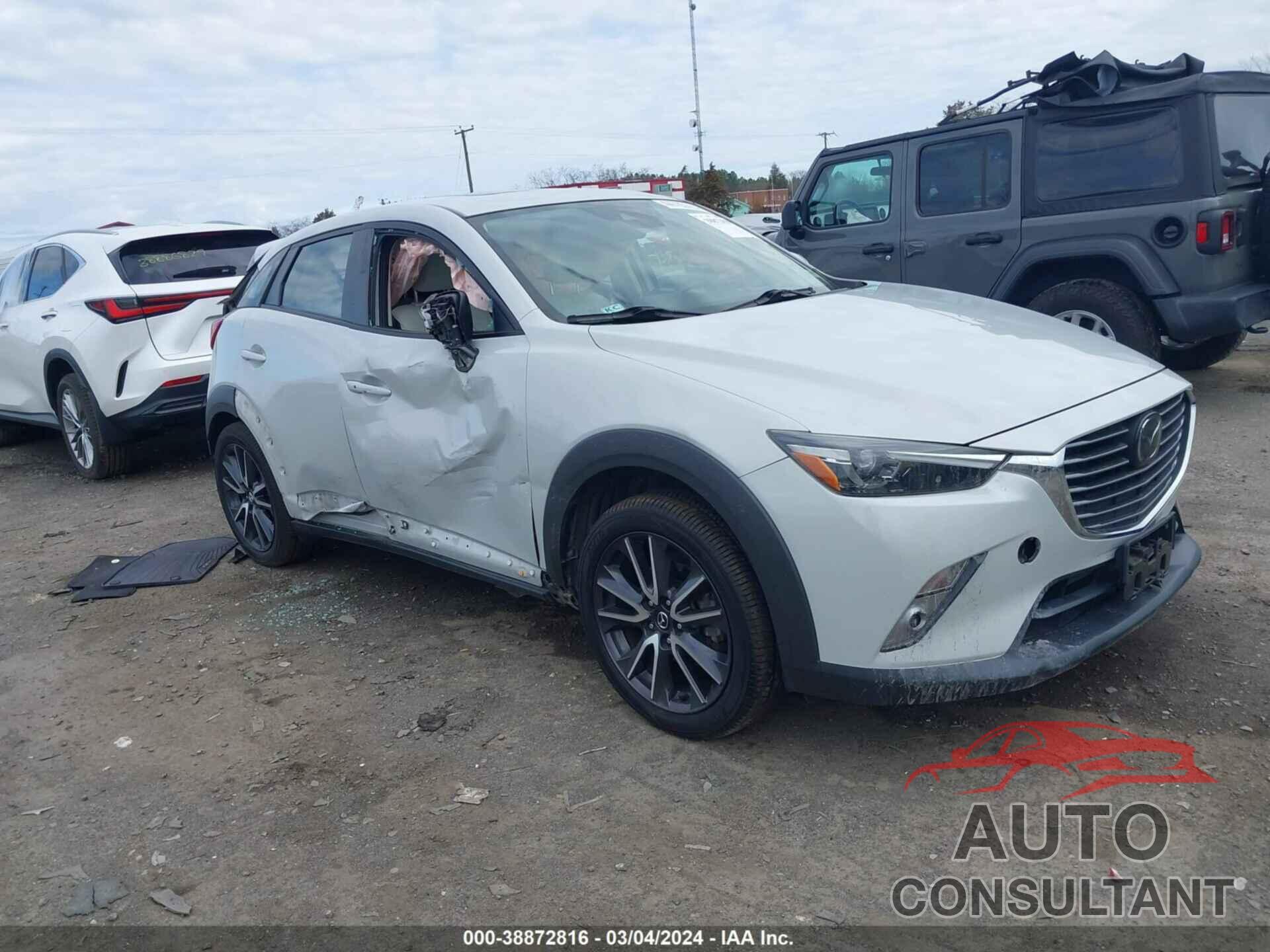 MAZDA CX-3 2018 - JM1DKFD74J0305752