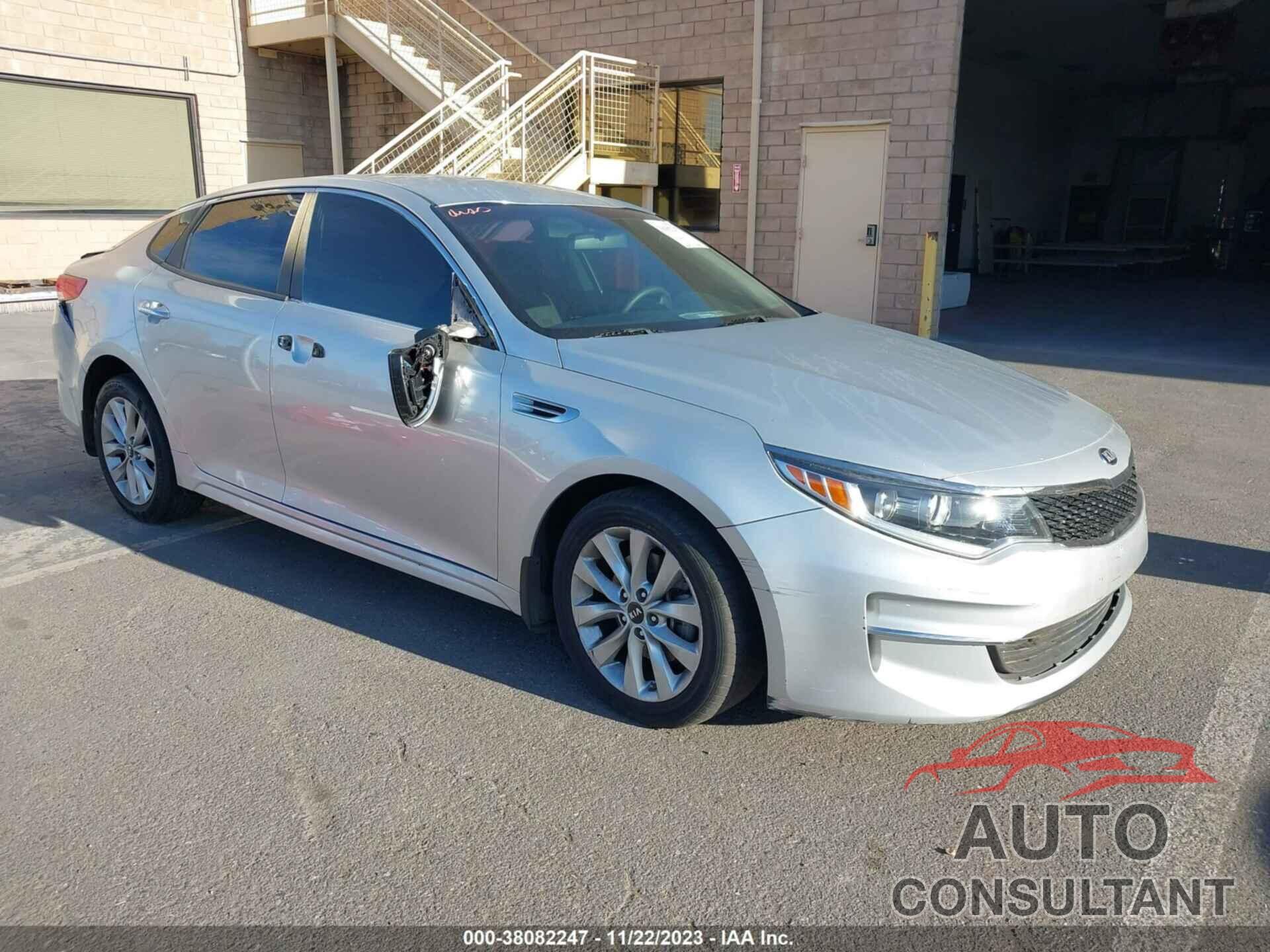 KIA OPTIMA 2018 - 5XXGT4L39JG268998