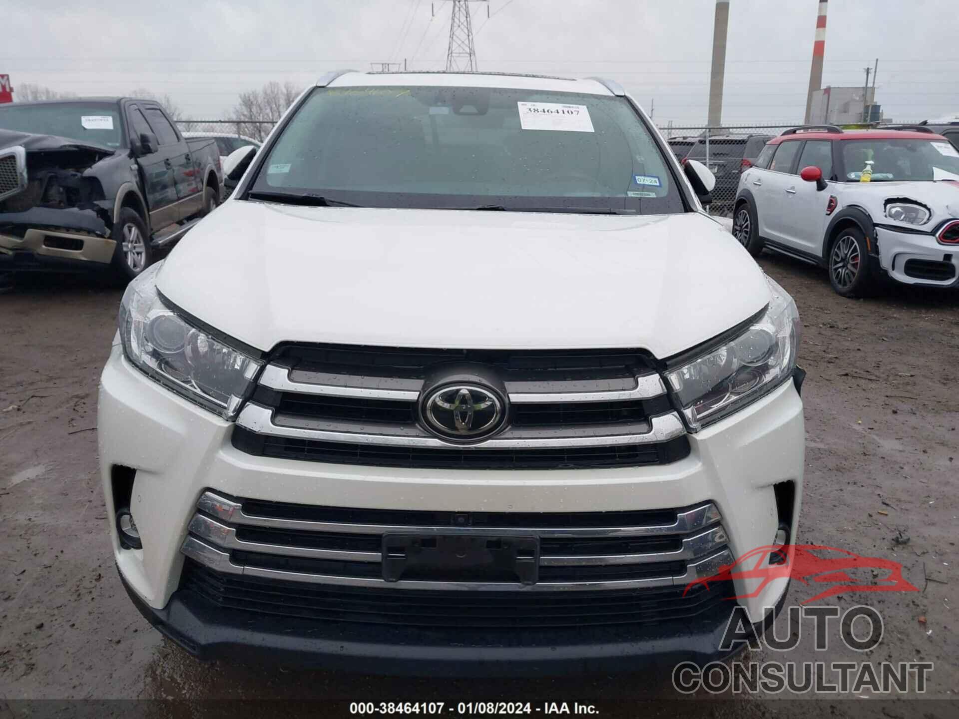 TOYOTA HIGHLANDER 2019 - 5TDDZRFH3KS701463