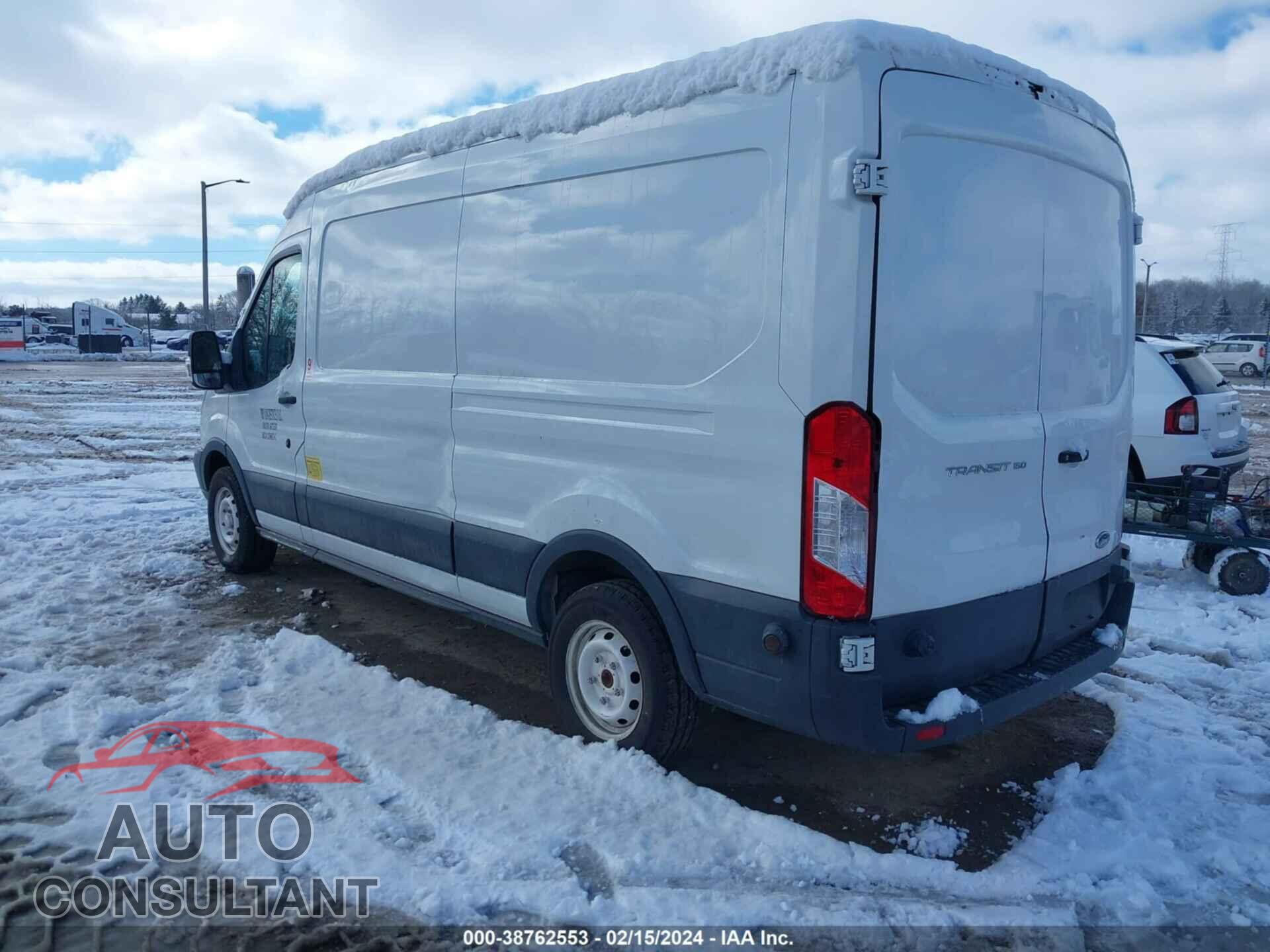 FORD TRANSIT-150 2018 - 1FTYE2CM0JKB52588