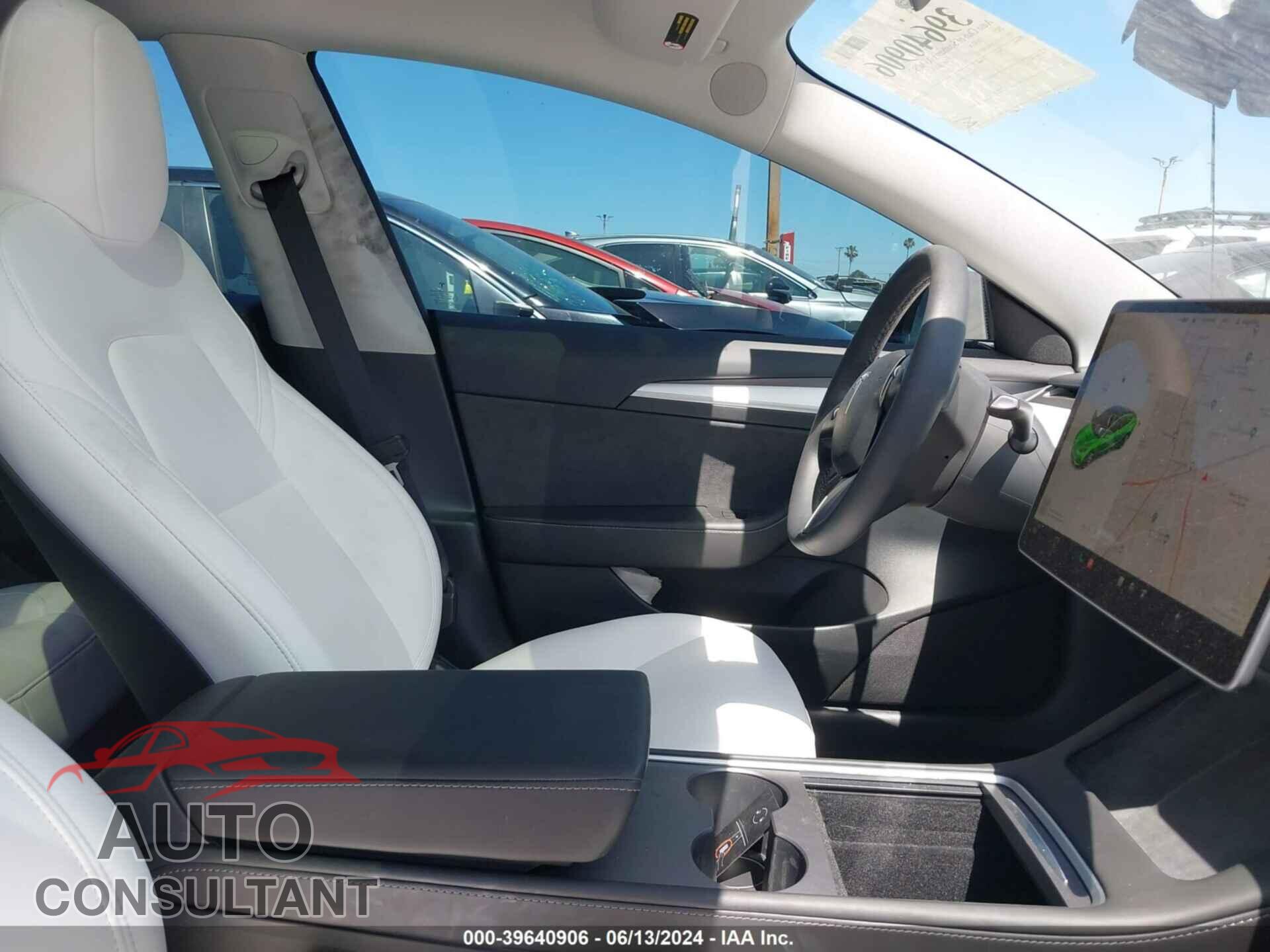 TESLA MODEL 3 2023 - 5YJ3E1EB4PF628153