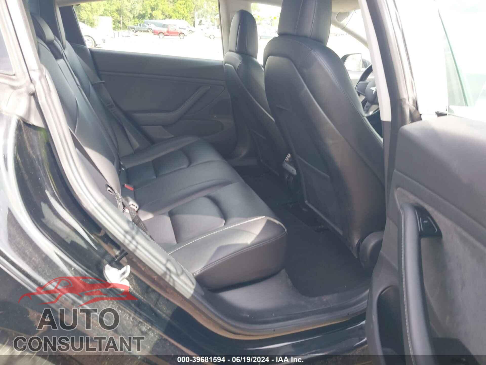 TESLA MODEL 3 2019 - 5YJ3E1EA2KF314159