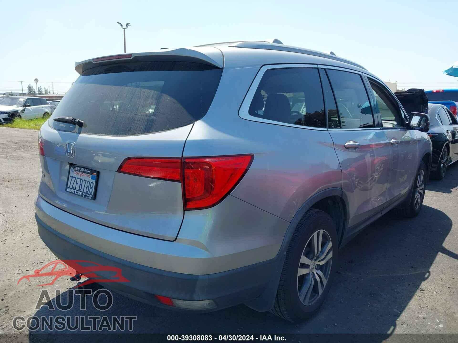 HONDA PILOT 2017 - 5FNYF5H39HB023724