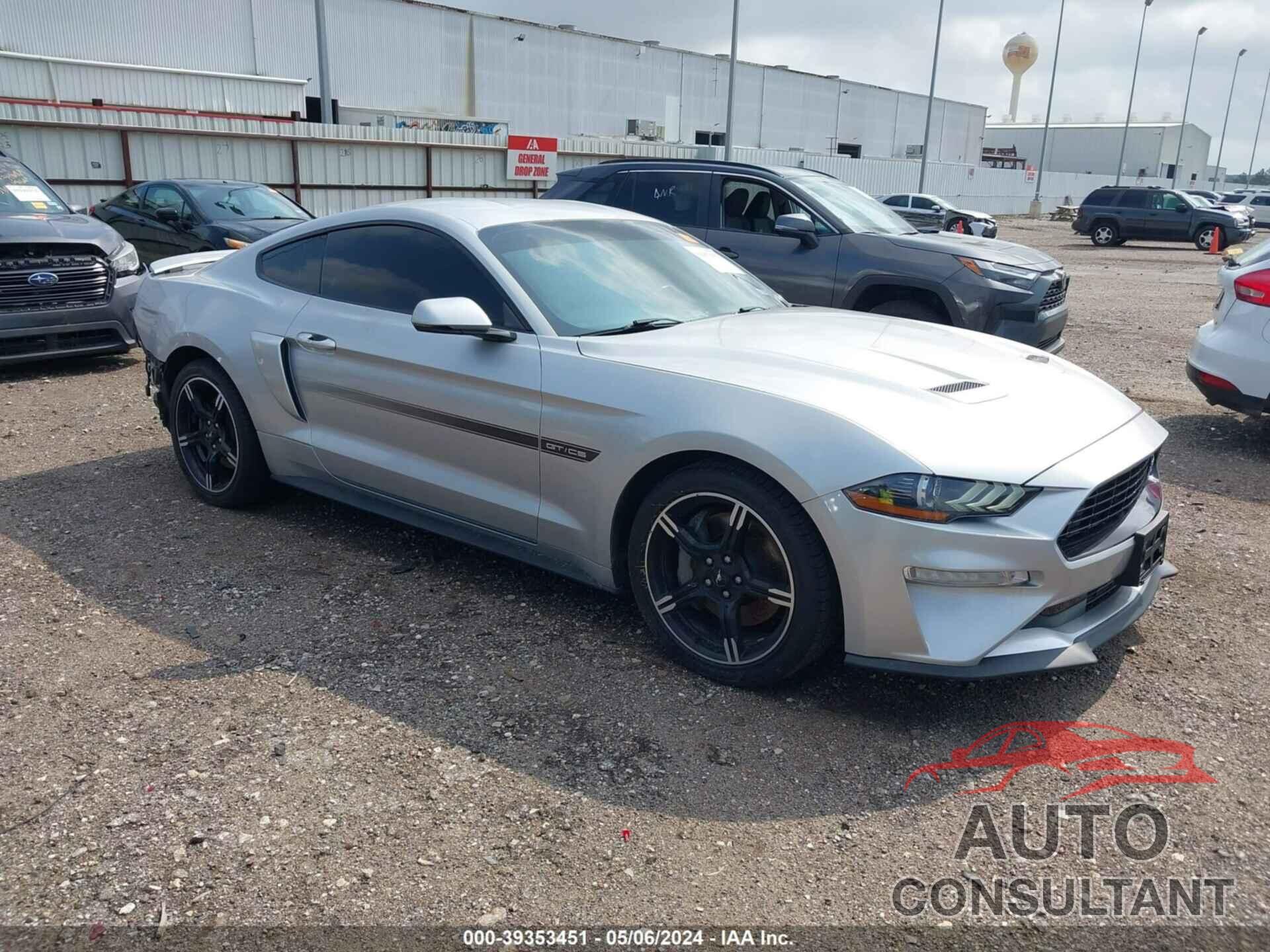 FORD MUSTANG 2019 - 1FA6P8CF1K5108918