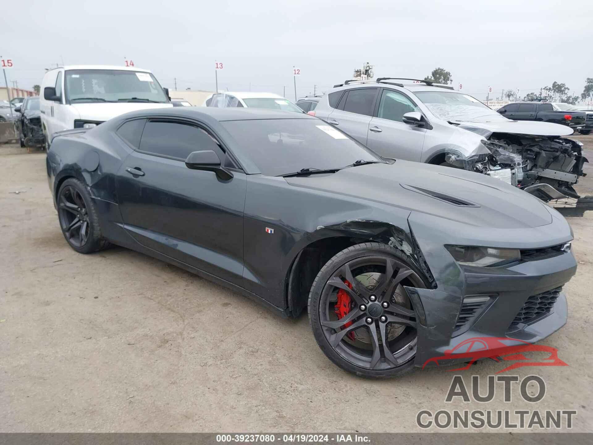 CHEVROLET CAMARO 2018 - 1G1FE1R79J0164391