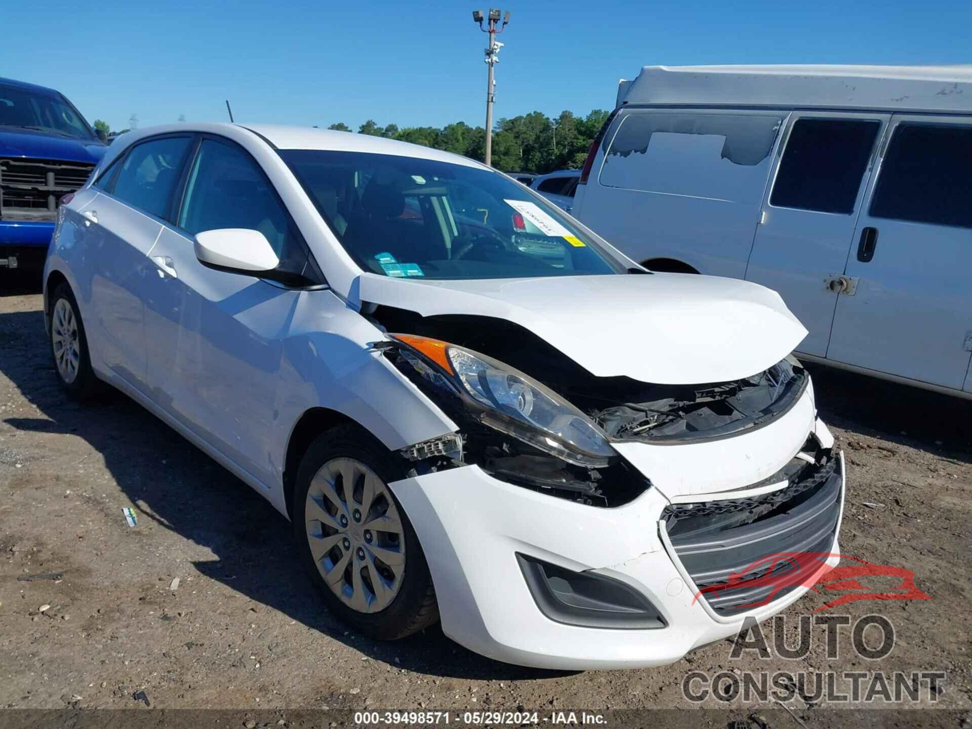 HYUNDAI ELANTRA GT 2017 - KMHD35LH6HU375849