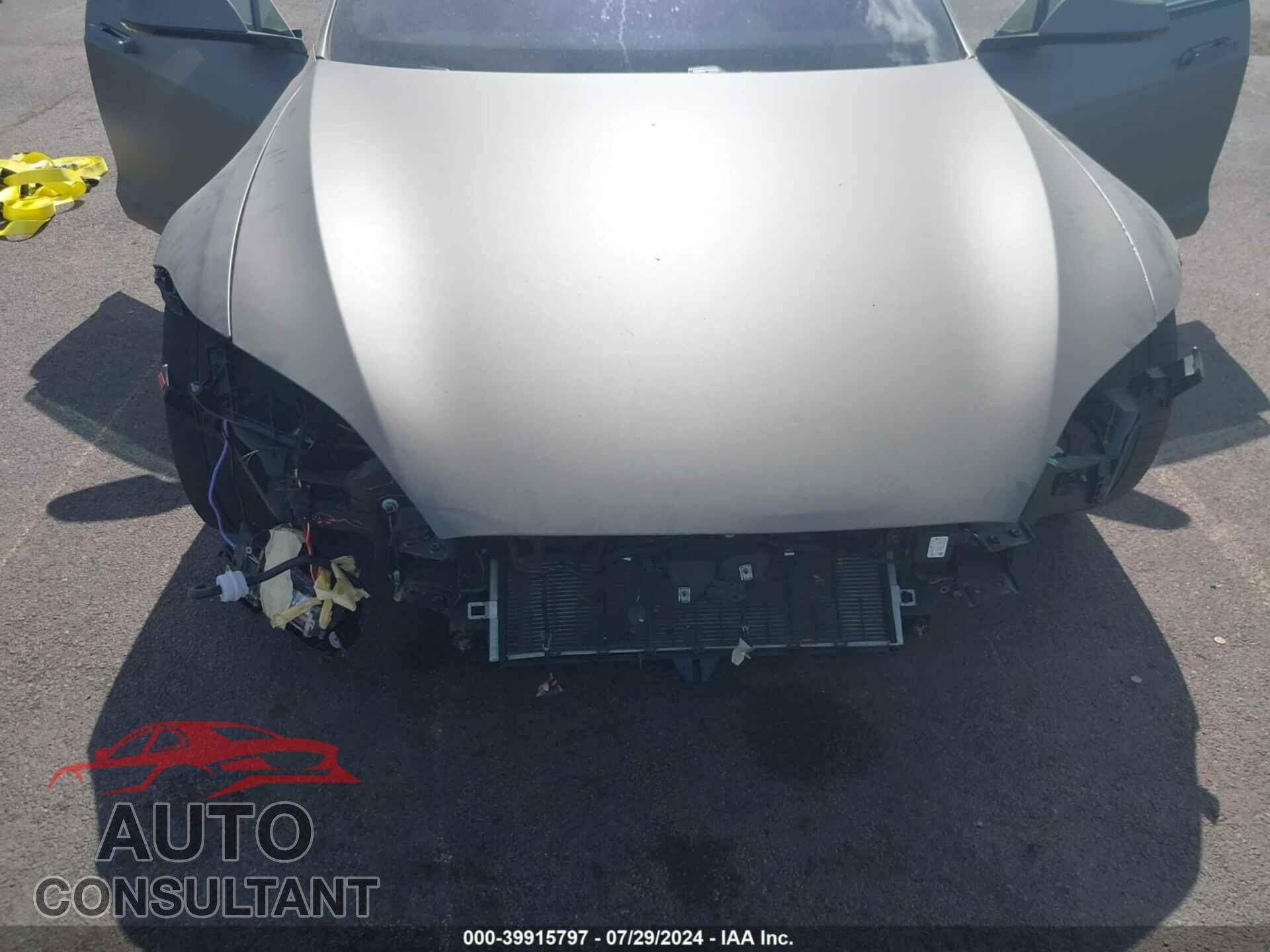 TESLA MODEL S 2021 - 5YJSA1E6XMF440873