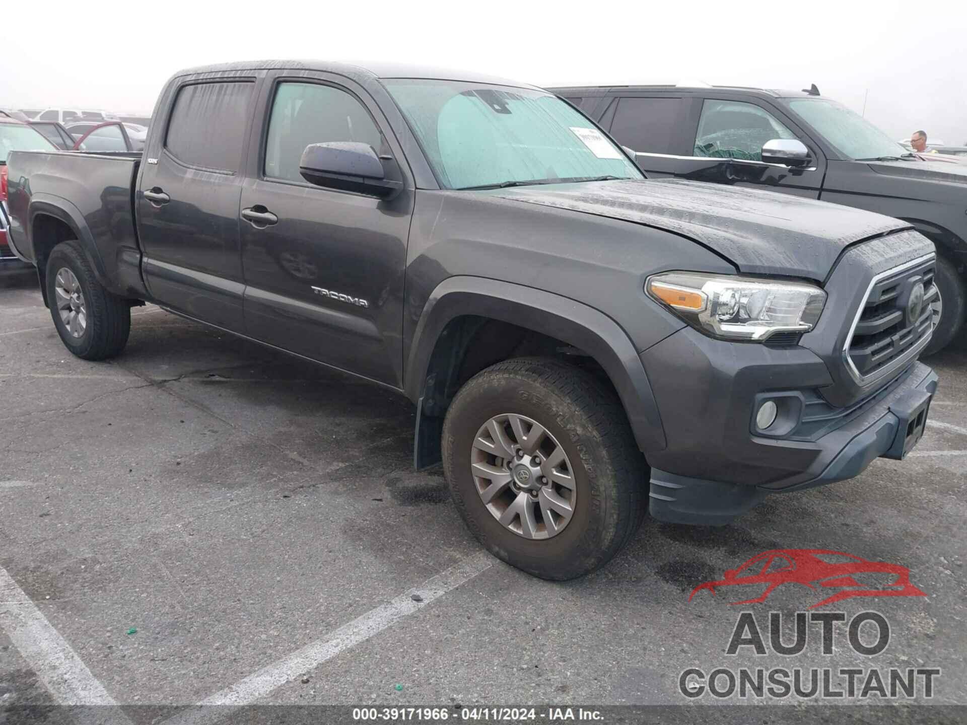 TOYOTA TACOMA 2018 - 3TMBZ5DN0JM017137