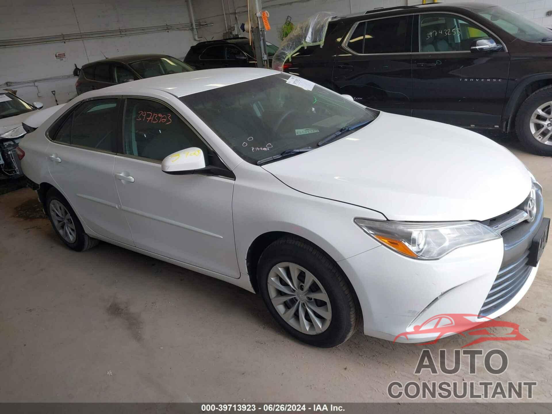 TOYOTA CAMRY 2017 - 4T1BF1FK4HU373418