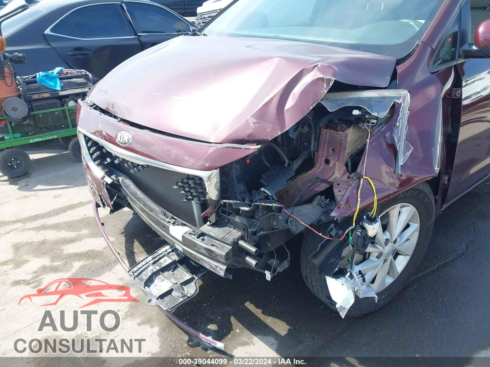 KIA SEDONA 2017 - KNDMB5C19H6221473