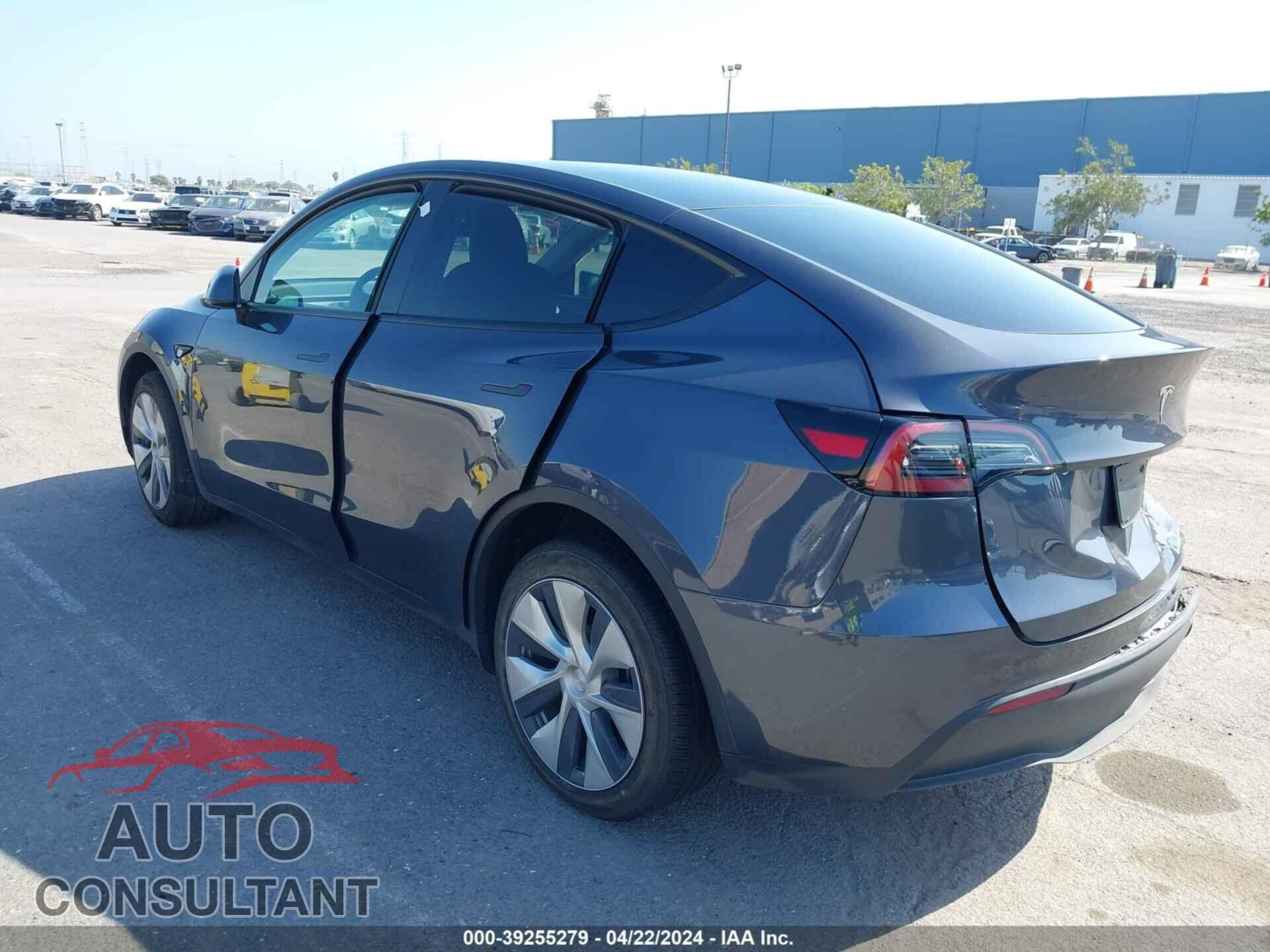 TESLA MODEL Y 2023 - 7SAYGDEE0PF589656